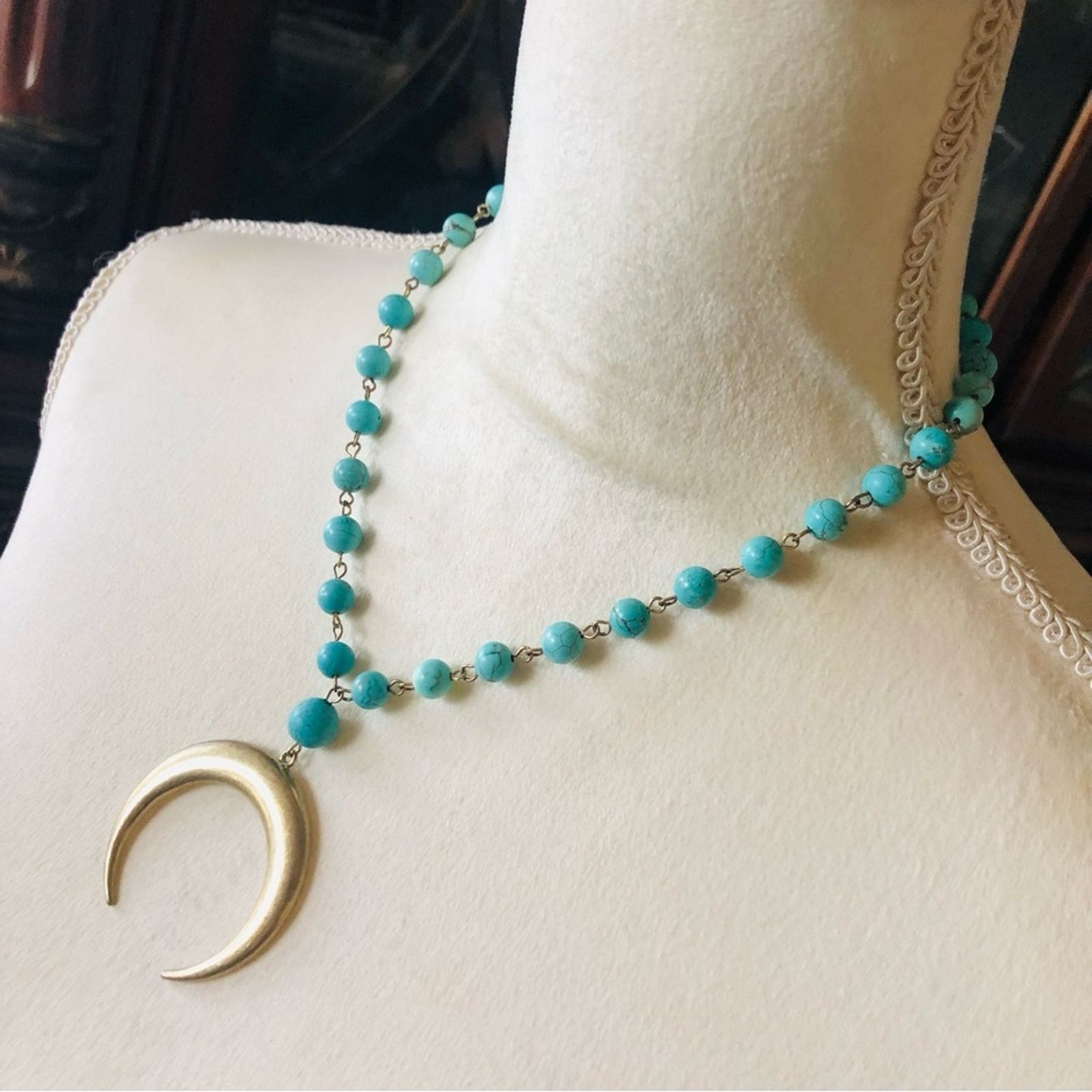 Jewelry Genuine howlite stone beaded chain moon pendant necklace Size ONE SIZE - 4 Thumbnail