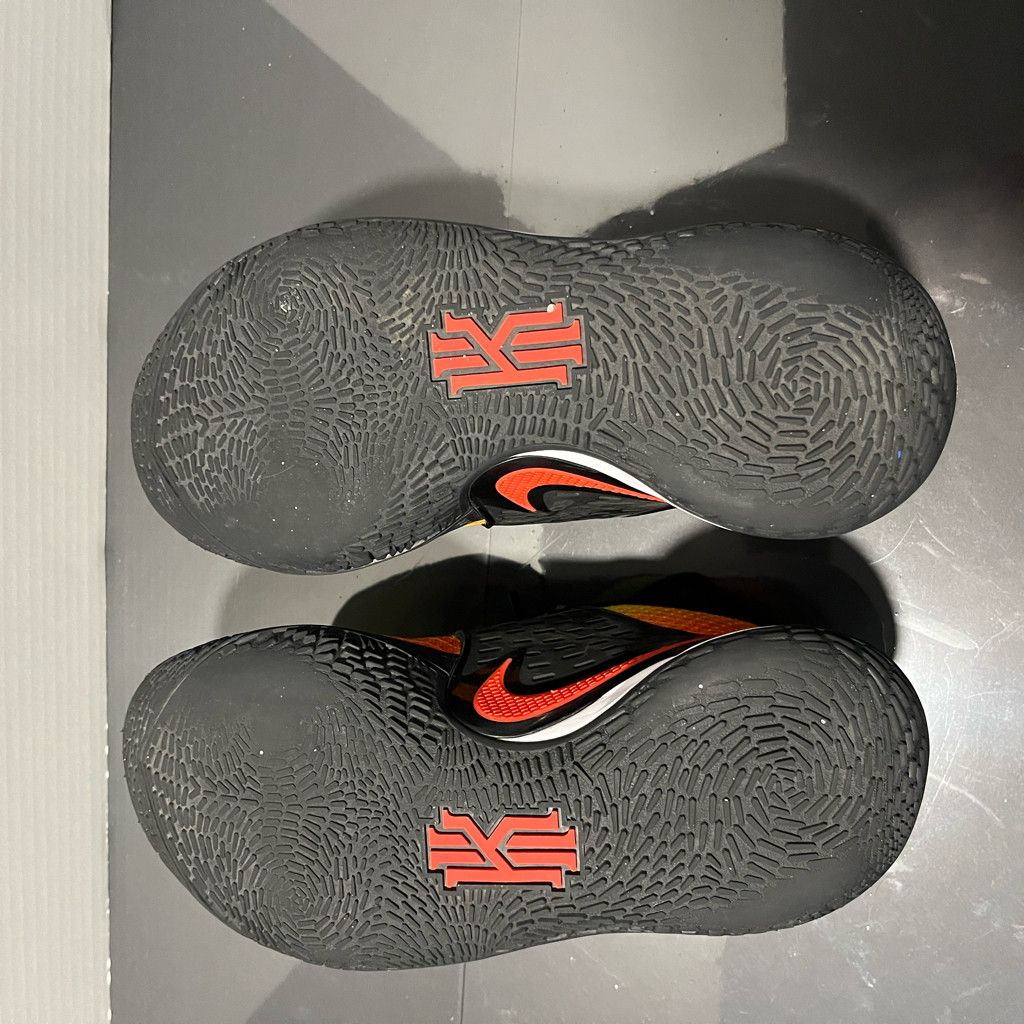 Nike Nike kyrie low 2 Size US 7 / EU 40 - 5 Thumbnail