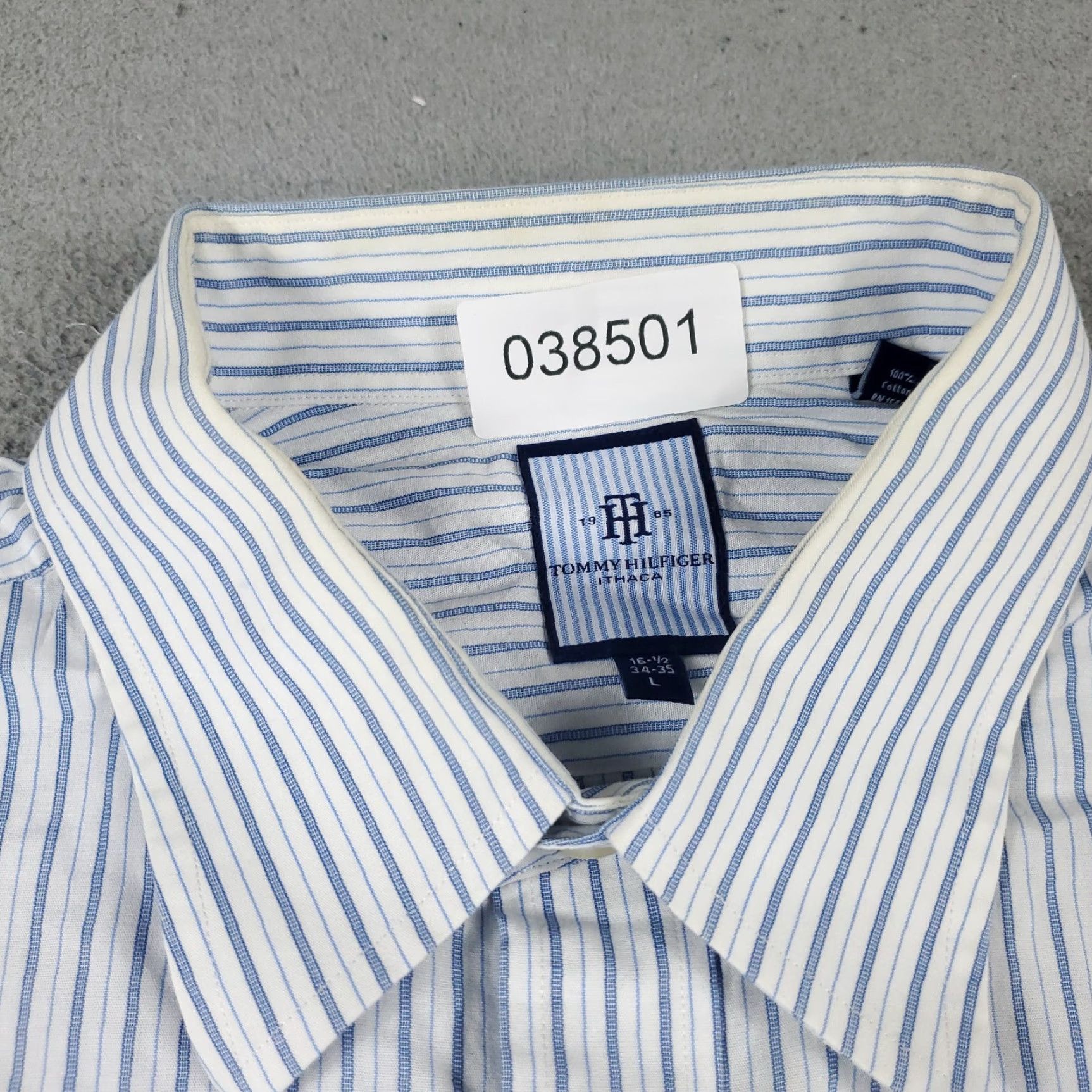 Tommy Hilfiger Tommy Hilfiger Button-Up Shirt Mens Large Blue Striped Long Sleeve Casual Classic Size US L / EU 52-54 / 3 - 3 Thumbnail