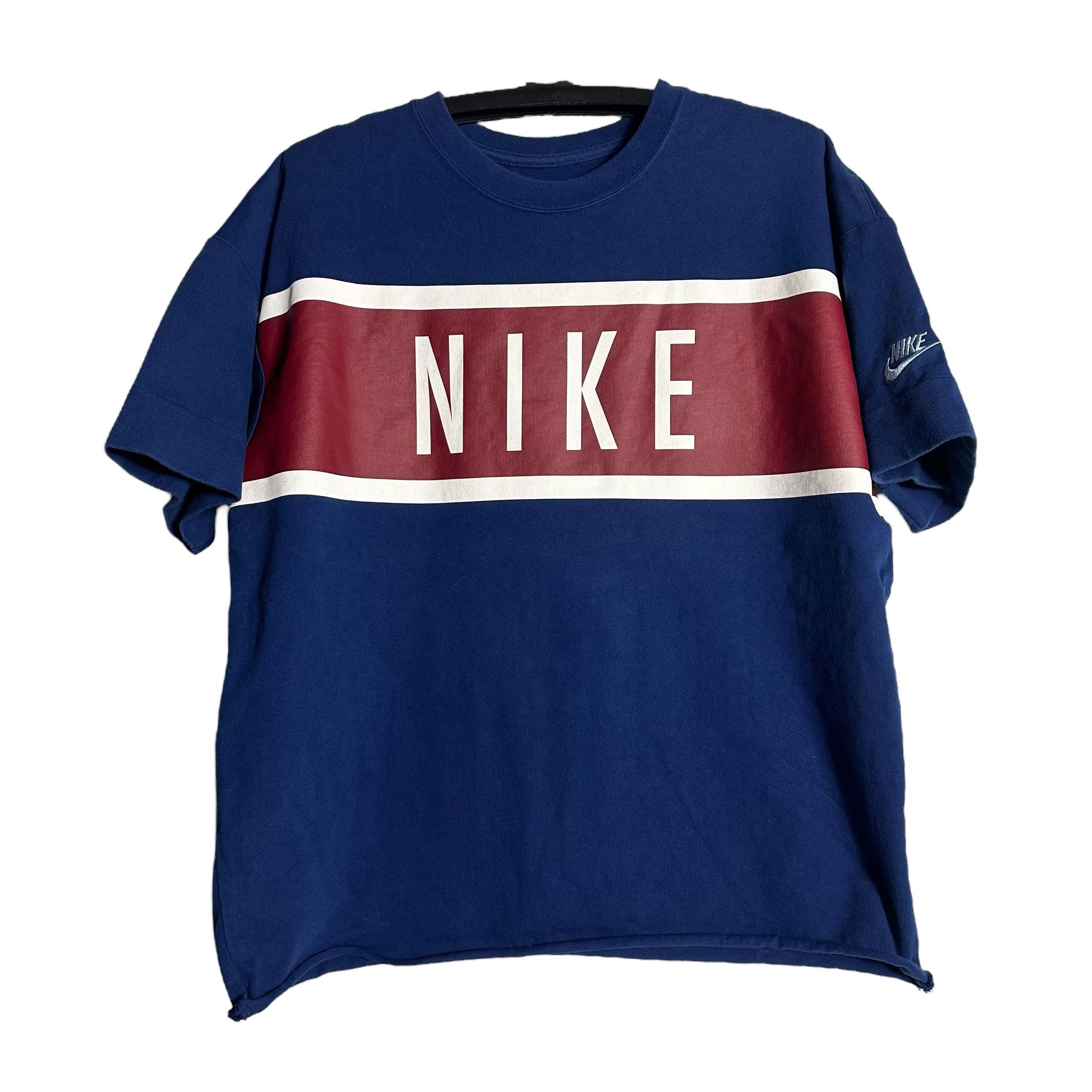 Nike 🔥RARE🔥Nike Swoosh Spell Out Logo T-shirt Size US L / EU 52-54 / 3 - 1 Thumbnail