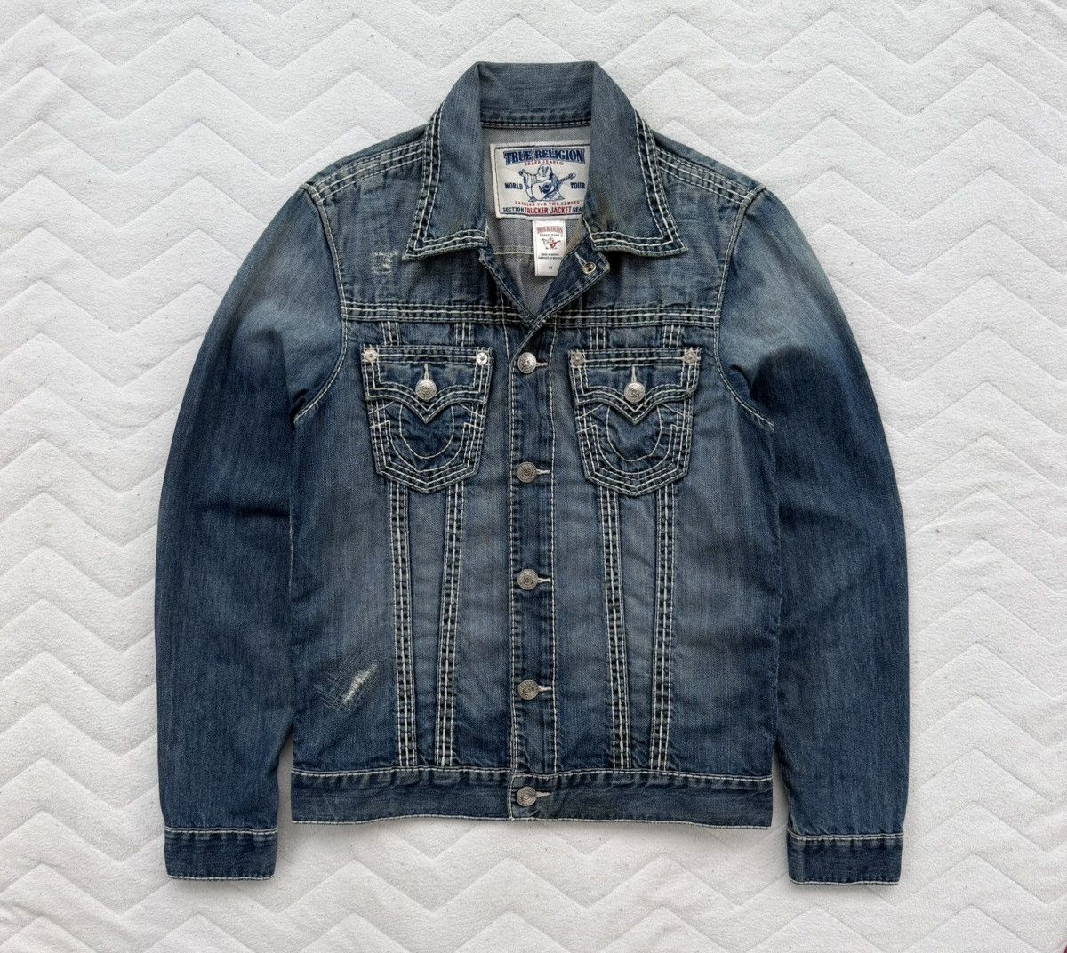 True Religion True Religion Big T Trucker Denim Jacket Blue Medium Wash Size US M / EU 48-50 / 2 - 1 Thumbnail
