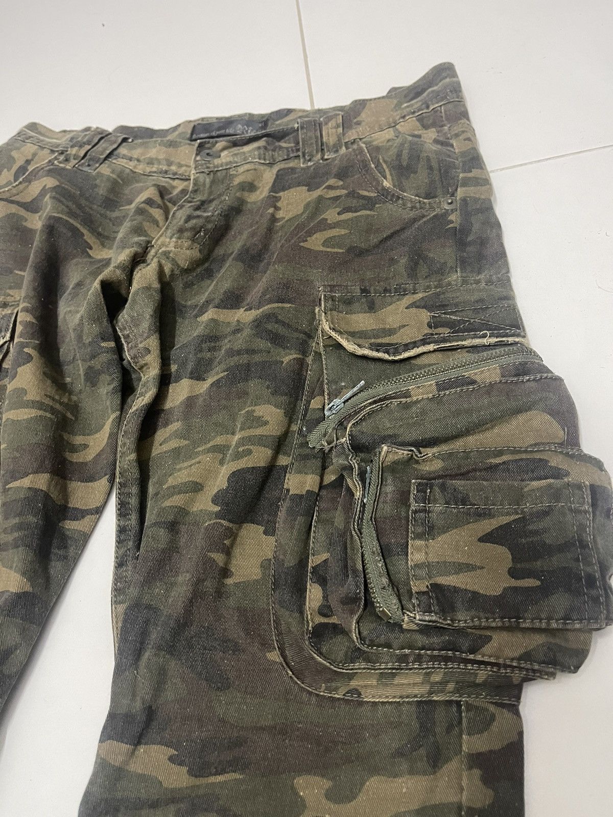GOA RIOT FLARE INSPIRED G.O.A BOOTCUT CARGO PANTS Size US 31 - 5 Thumbnail