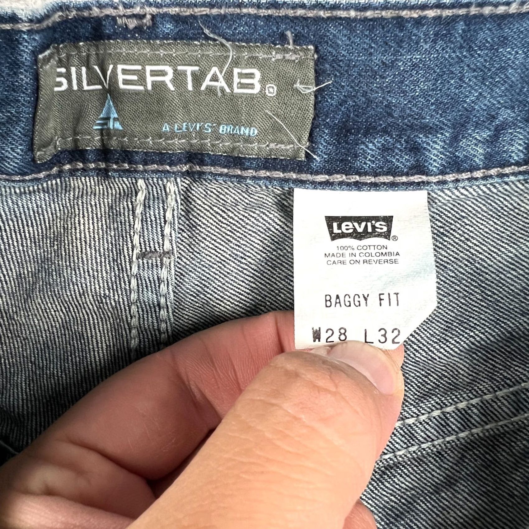 Levi's Vintage Levi'S Silvertab Baggy Wide Leg Loose Jeans 28x32 Mens Blue Y2K 90s Skate - 32" Inseam Size US 28 / EU 44 - 3 Thumbnail