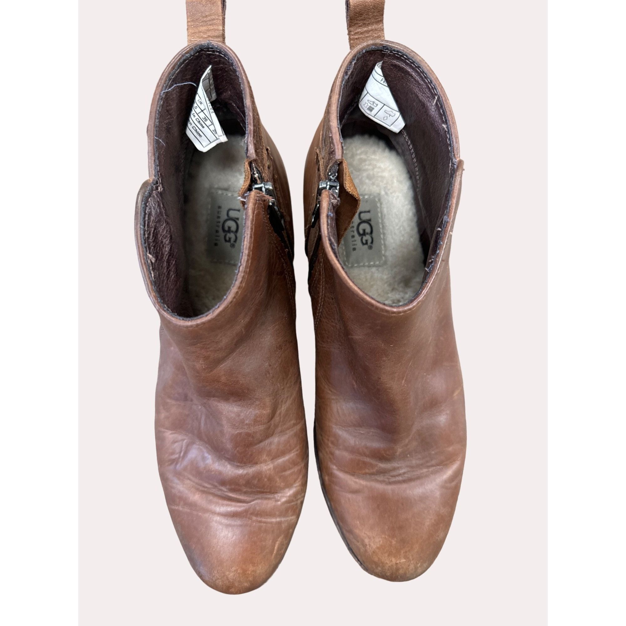 Ugg UGG Australia women’s leather brown Nike boots size 8 SKU 61 Size US 8 / IT 38 - 8 Thumbnail