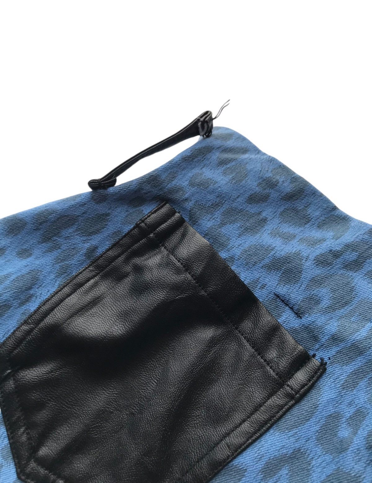 Japanese Brand Maison Gilfy Stretch Leopard Print Fashion Pants Size 27" / US 4 / IT 40 - 15 Thumbnail