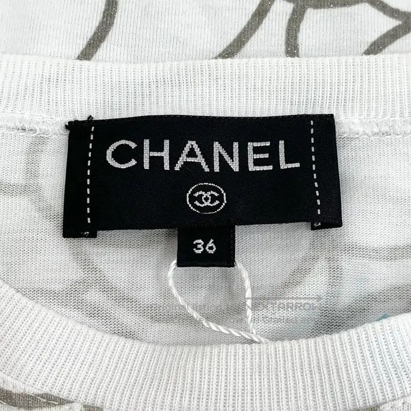 Chanel Chanel White Cotton T-shirt with Floral Print . Size XS / US 0-2 / IT 36-38 - 5 Thumbnail