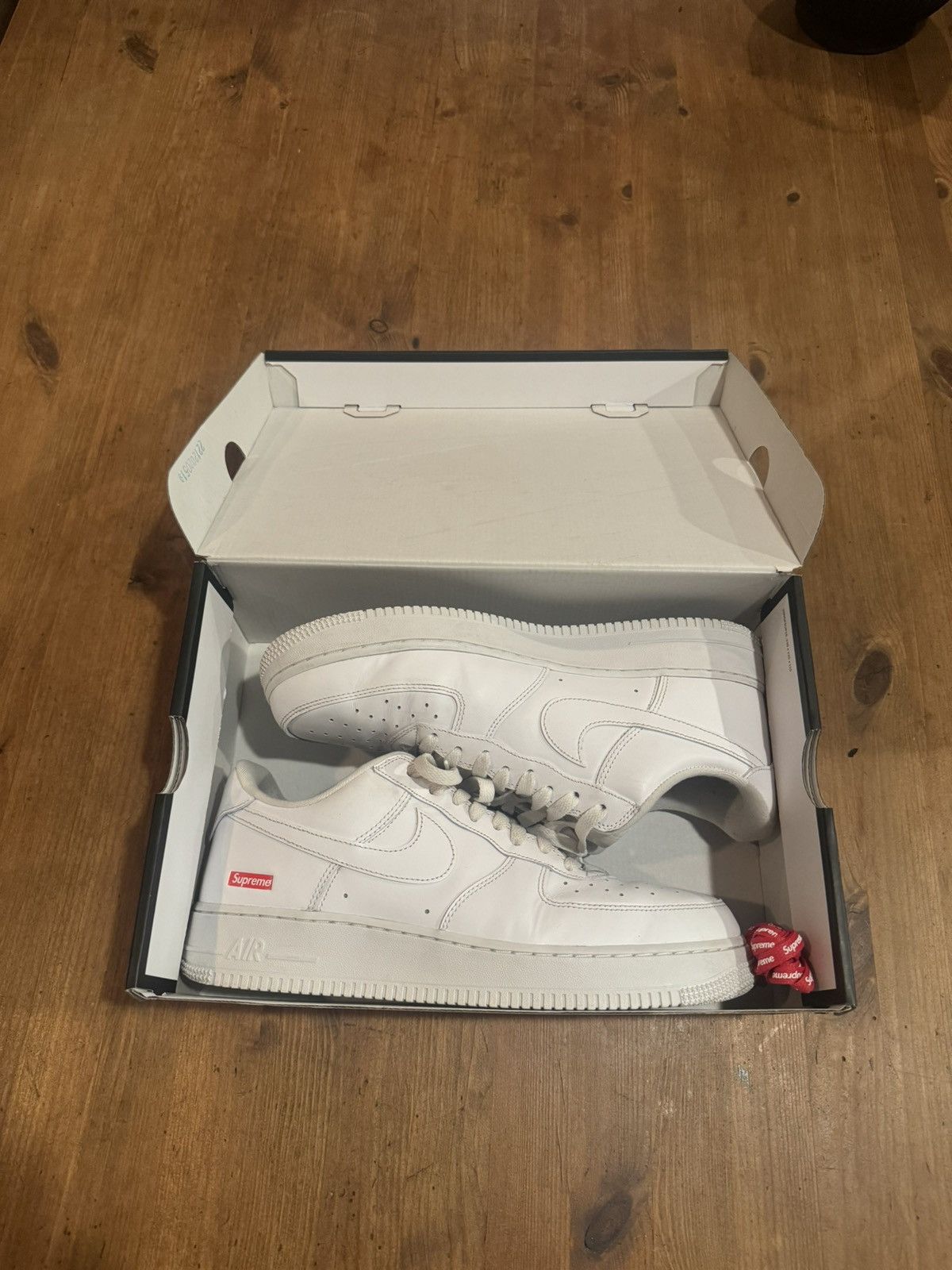 Nike × Supreme Supreme x Nike Air Force Ones Size US 10.5 / EU 43-44 - 4 Thumbnail