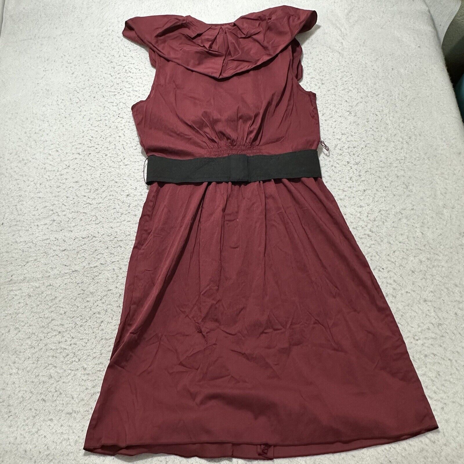 Other BCBGMaxazria Medium Burgundy Red Belted V-Neck Dress Size M / US 6-8 / IT 42-44 - 10 Thumbnail