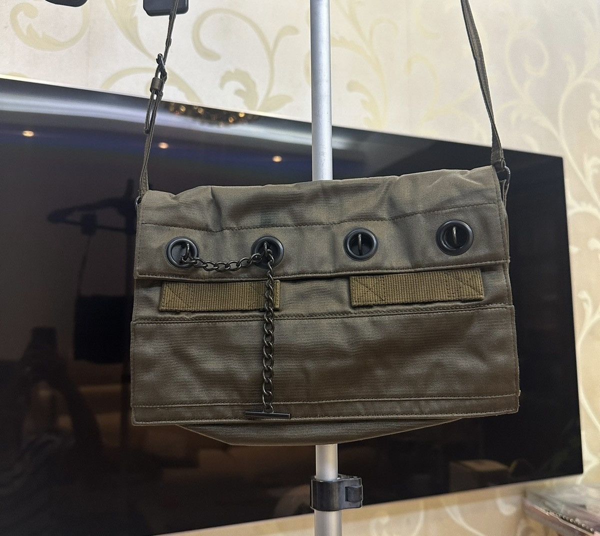 HelmutLang 90’s military shoulder bag Helmut lang, 1990s Asymmetrical Cowhide Military Shoulder