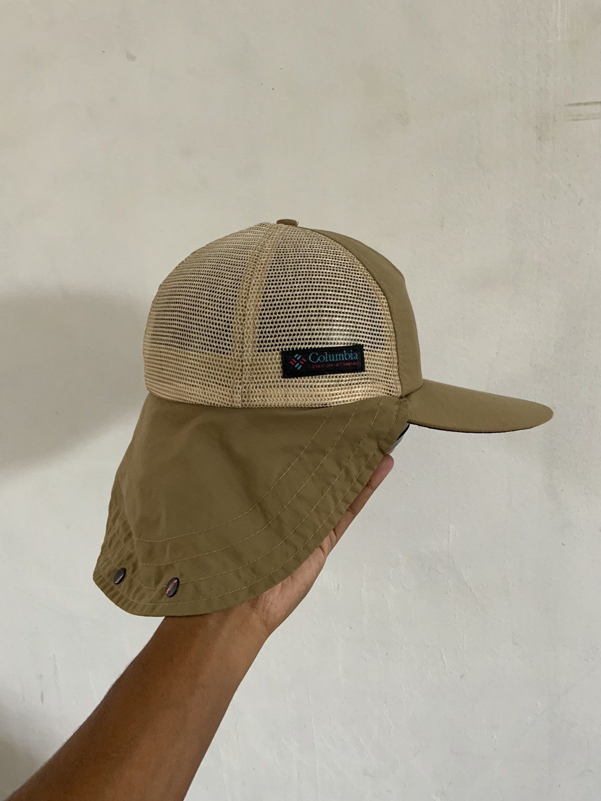 Columbia Columbia Avant Garde Outdoor Mesh Trucker hat Size ONE SIZE - 4 Thumbnail