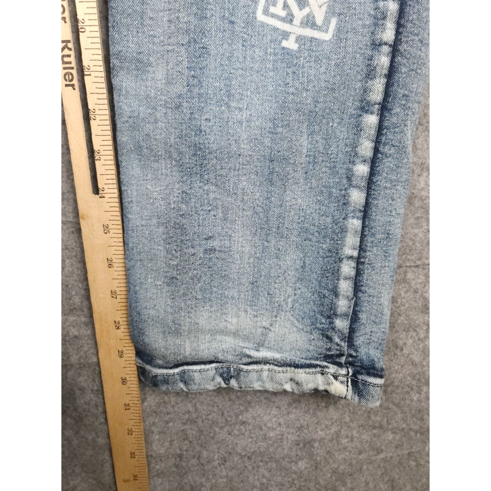 Ecko Unltd. VINTAGE Ecko Unltd. Jeans Men's 35 Athletic Fit 5-Pocket Denim Blue Skull Graphic 90s Streetwear Skateboarding Boys Mens Girls? Size US 35 - 7 Thumbnail