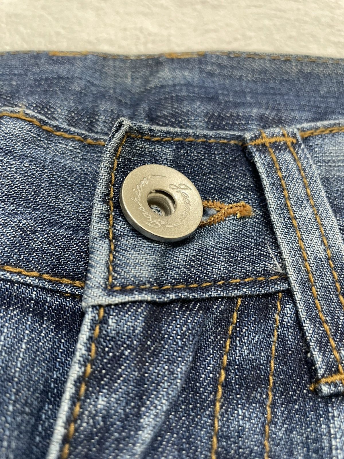 Japanese Brand 2000s Japanese Faded Bootcut Denim Stonewash Y2K Size US 29 - 6 Thumbnail