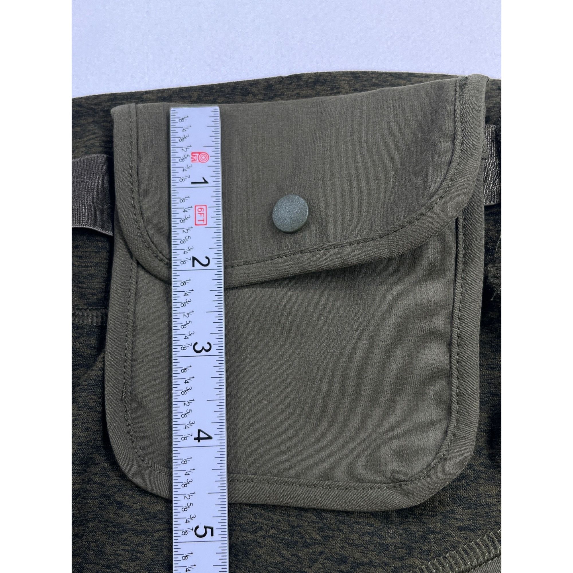 Old Navy Old navy SKU 7681 Ladies Olive Green Athletic Leggings With Size 33" - 11 Thumbnail