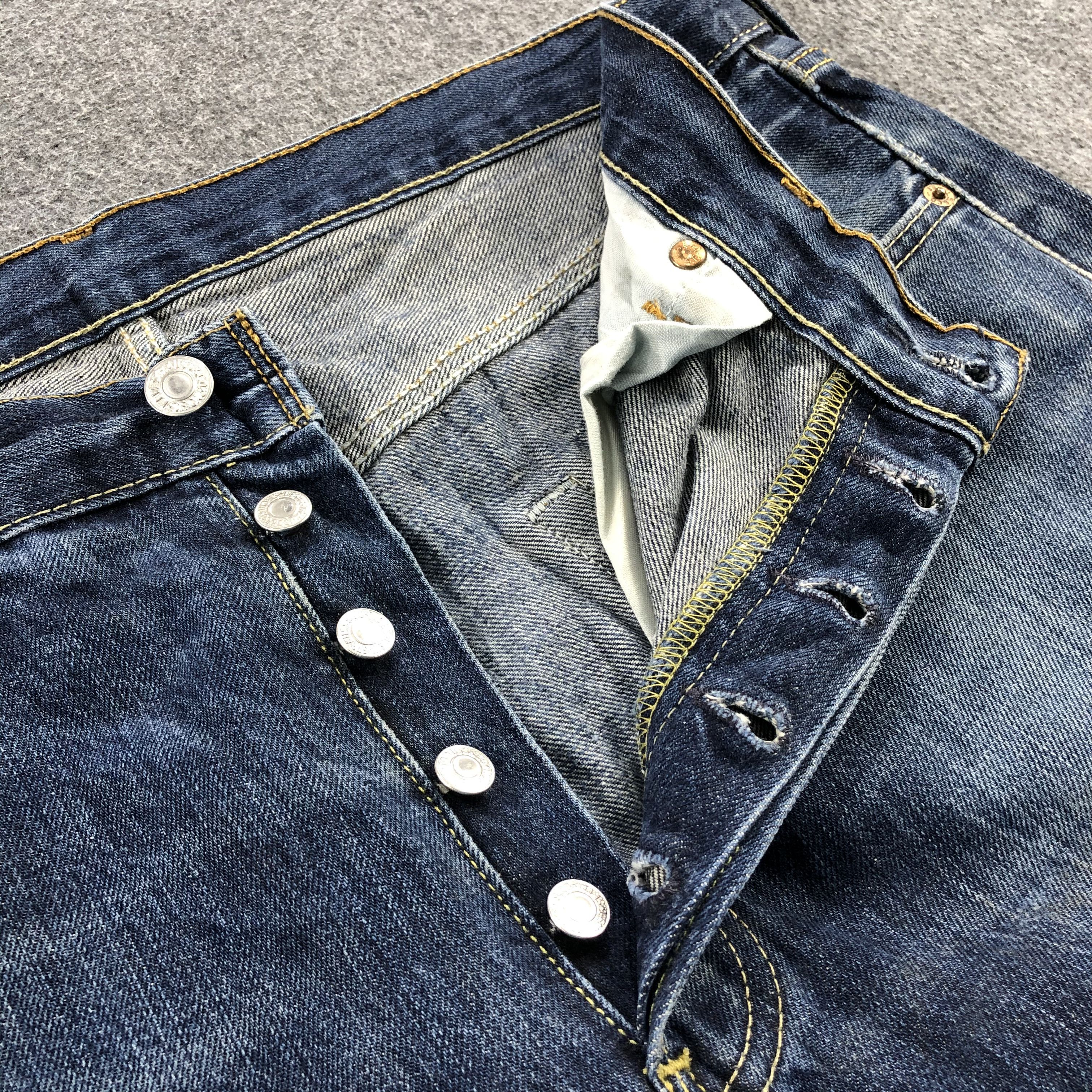 Levi's Vintage Distress Levis 501 Denim Jeans-JM957 Size US 35 - 8 Thumbnail