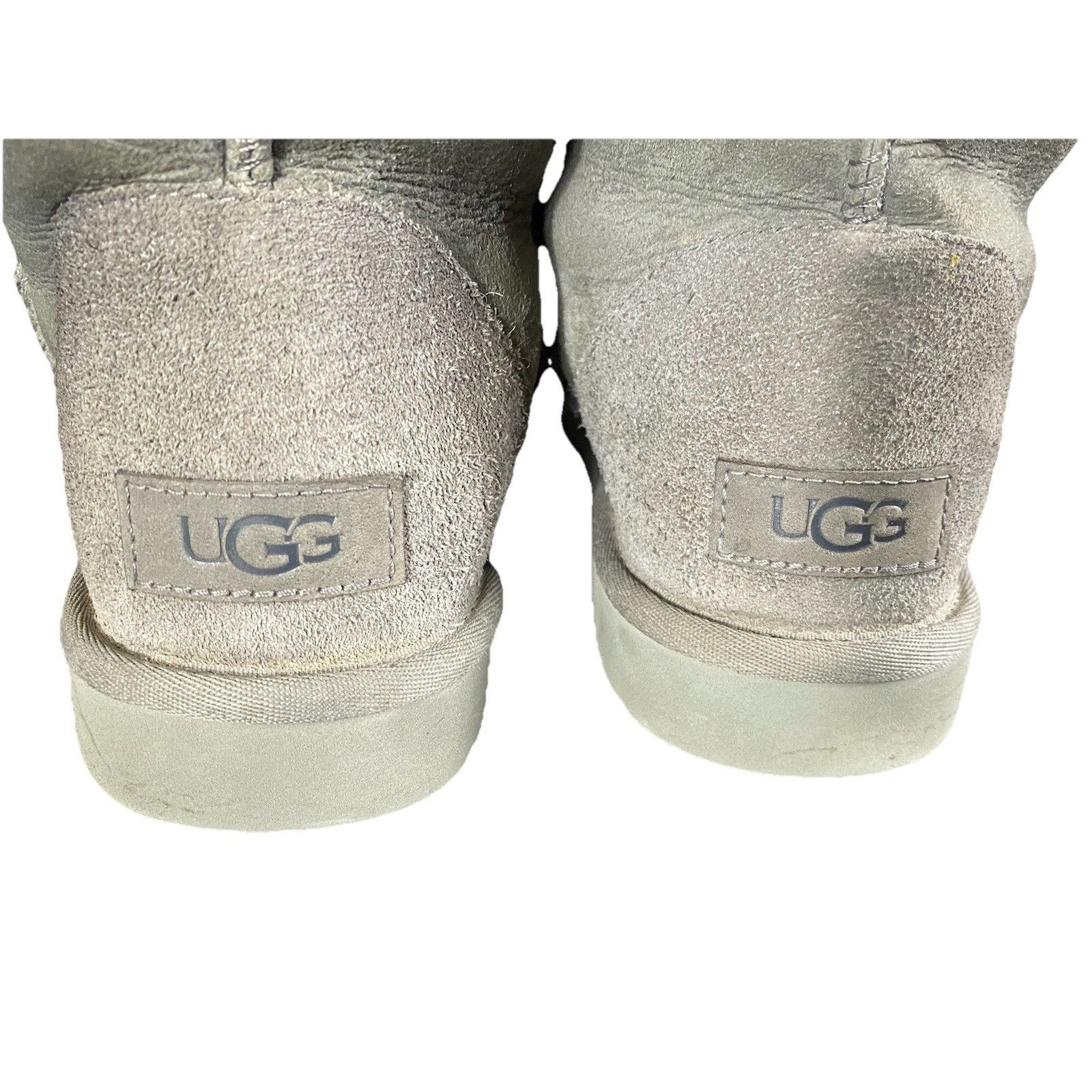 Ugg UGG Classic Short II Sz 8 Women’s Grey Sheepskin Winter Boo7 Size US 8 / IT 38 - 4 Thumbnail