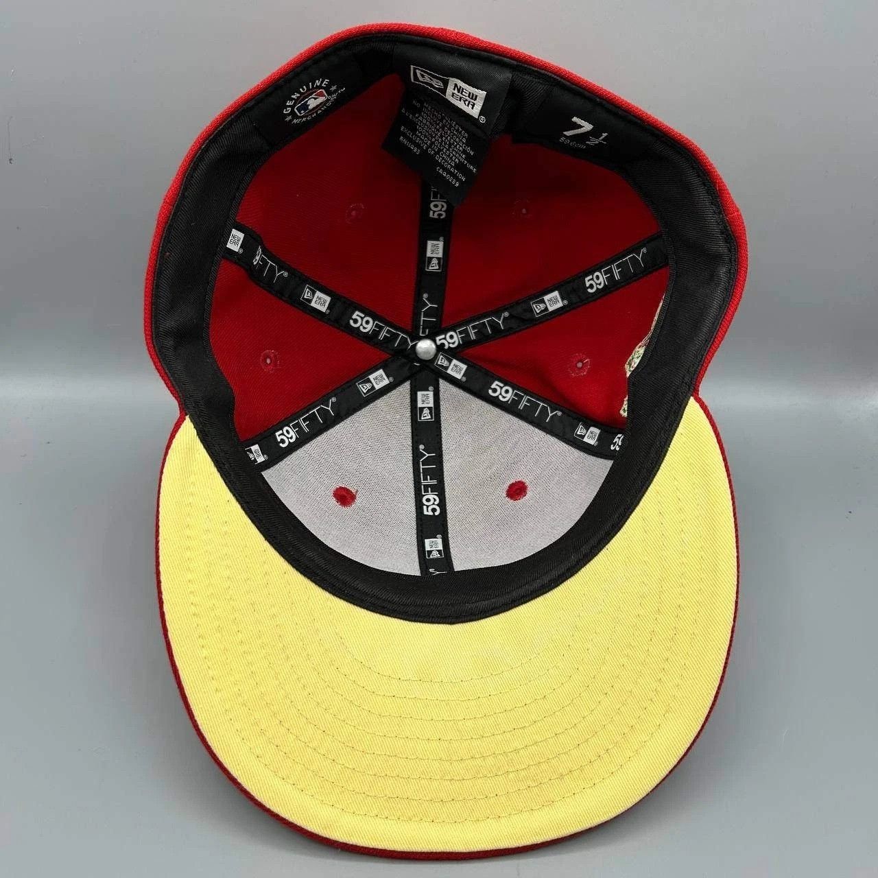 New Era New York Yankees Hat Men 7 1/2 Red Yellow MLB Fitted Cap Size ONE SIZE - 2 Thumbnail
