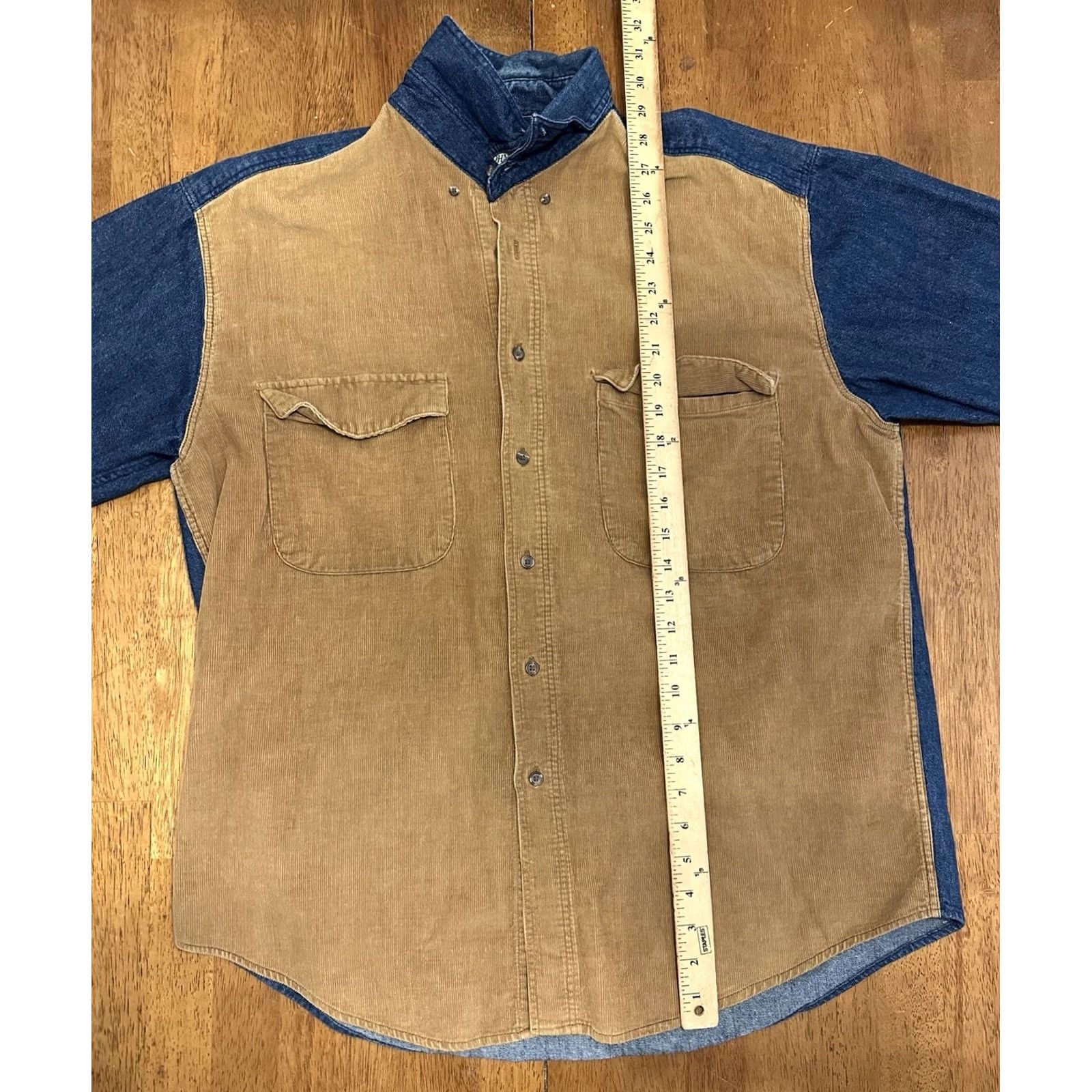 Vintage VINTAGE 90s St. John’s Bay Denim Corduroy Button Shirt Large Men Long Sleeve Brown Size US L / EU 52-54 / 3 - 5 Thumbnail