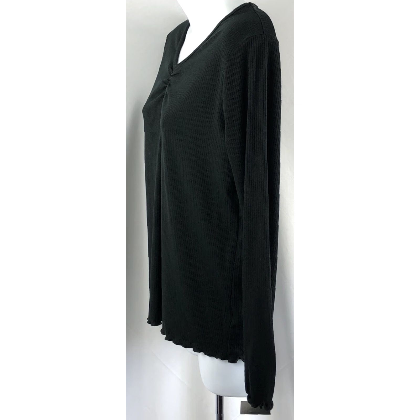 Vintage NWT art class Henley Jersey Top M Blk Ruched V-Neck Lettuce Hem Ribbed Knit Long Sleeve Shirt Womens Size M / US 6-8 / IT 42-44 - 2 Thumbnail