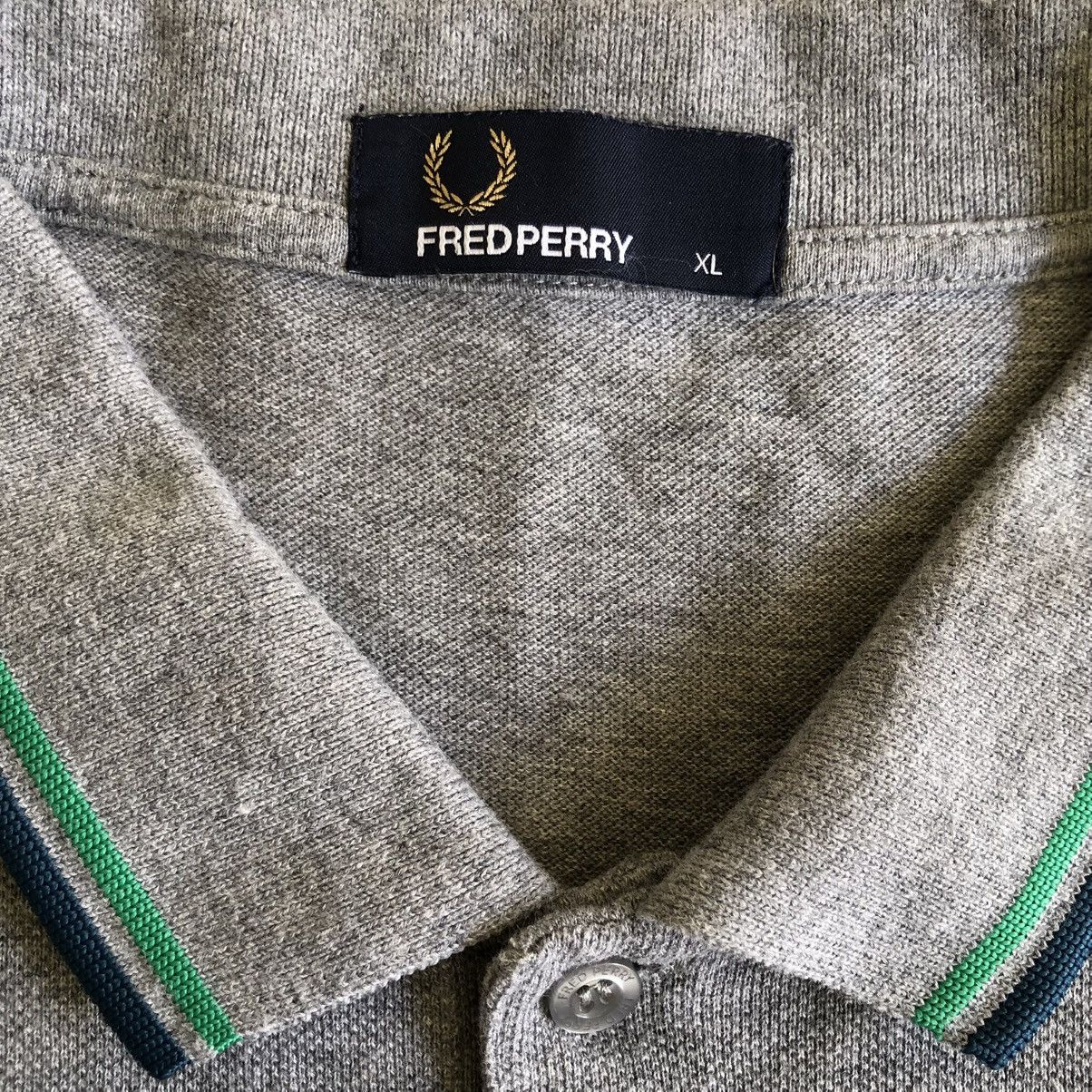 Fred Perry Authentic Vintage Fred Perry Men’s Polo Shirt Grey Size US L / EU 52-54 / 3 - 4 Thumbnail