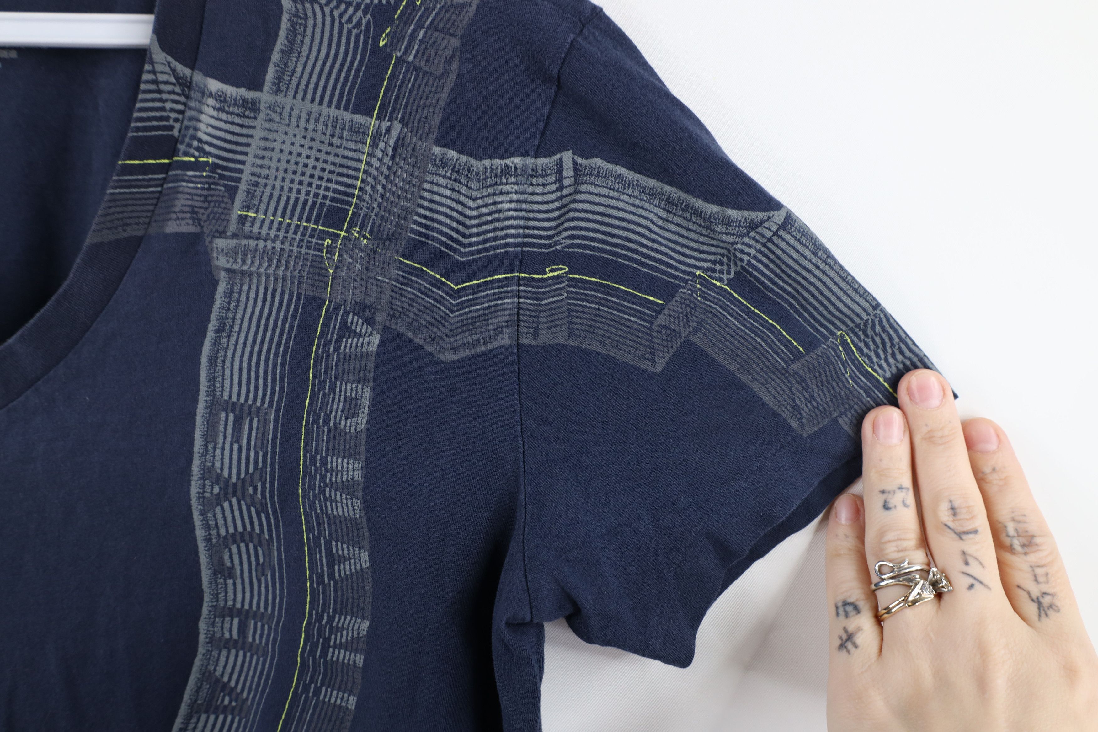 Armani Exchange × Vintage Armani Exchange Spell Ribbon Tape Short Sleeve T-Shirt Blue Size US S / EU 44-46 / 1 - 7 Thumbnail