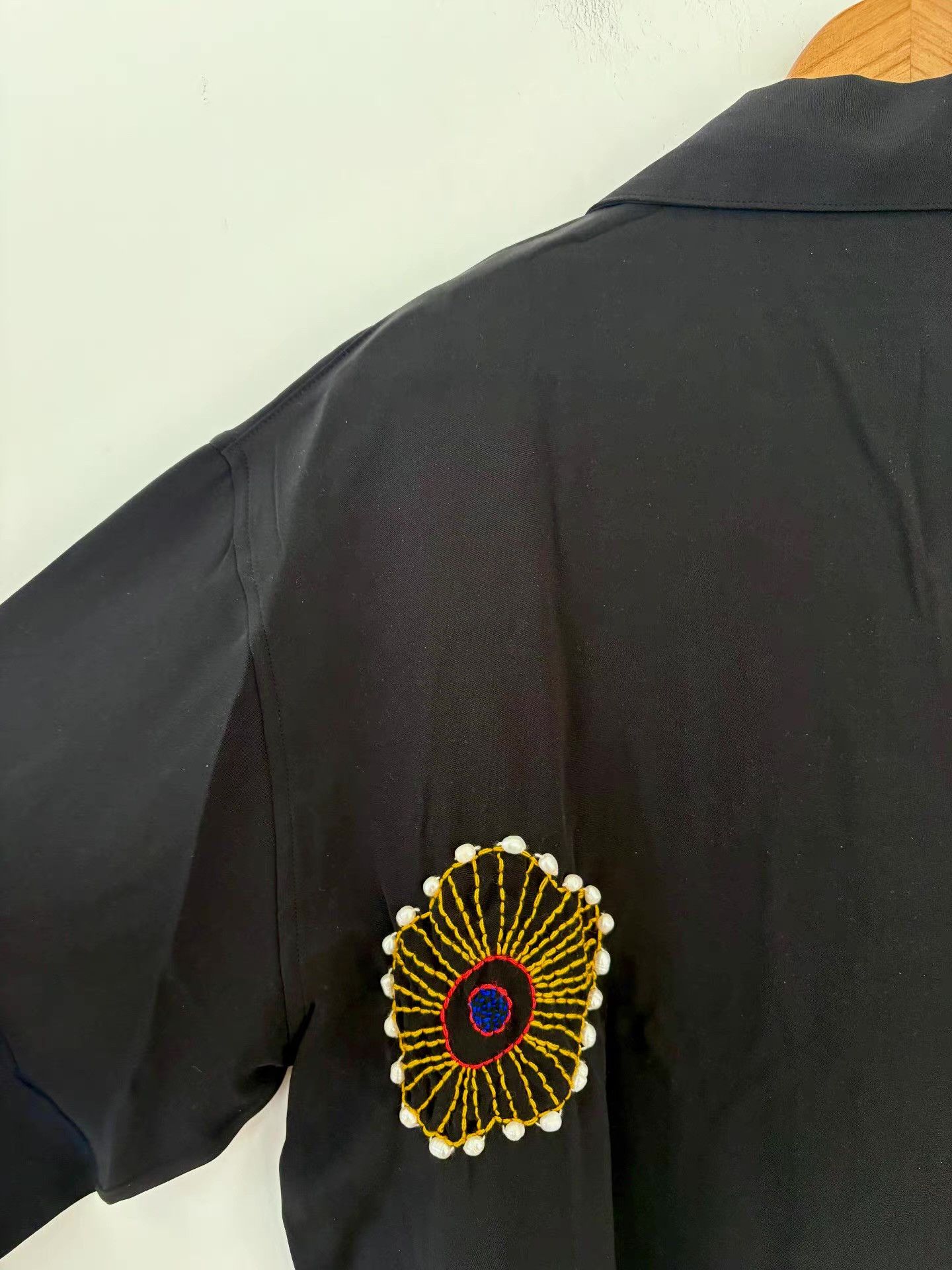 Glass Cypress Glass Cypress Men's Silk Embroidered Shirt Ｑ21 Size US S / EU 44-46 / 1 - 5 Thumbnail