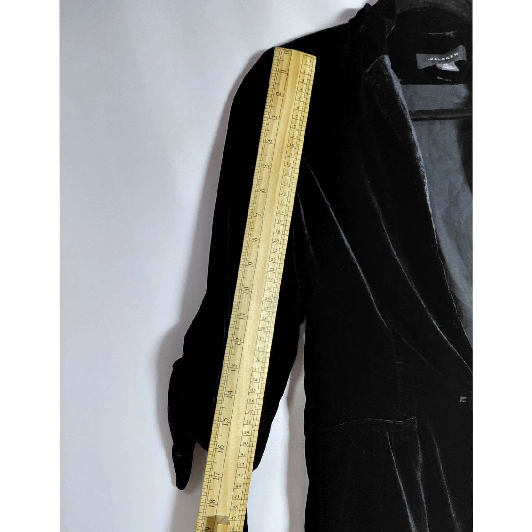 Vintage HALOGEN Black Velvet Blazer XS Petite Solid Long Sleeve Women Size XS petite Size XS / US 0-2 / IT 36-38 - 7 Thumbnail