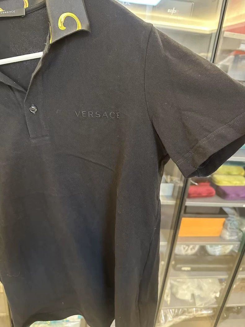 Versace Versace Printed button-down short-sleeved polo shirt Size US XS / EU 42 / 0 - 6 Thumbnail