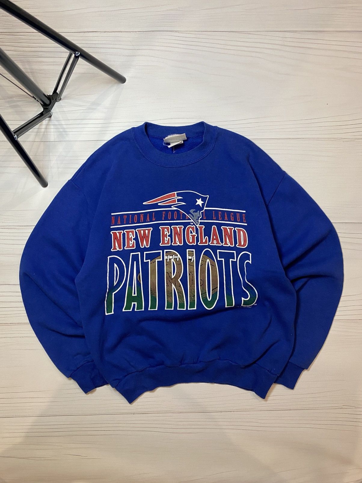 NFL Vintage New England Patriots 1995 spell out y2k sweatshirt Size US S / EU 44-46 / 1 - 1 Thumbnail