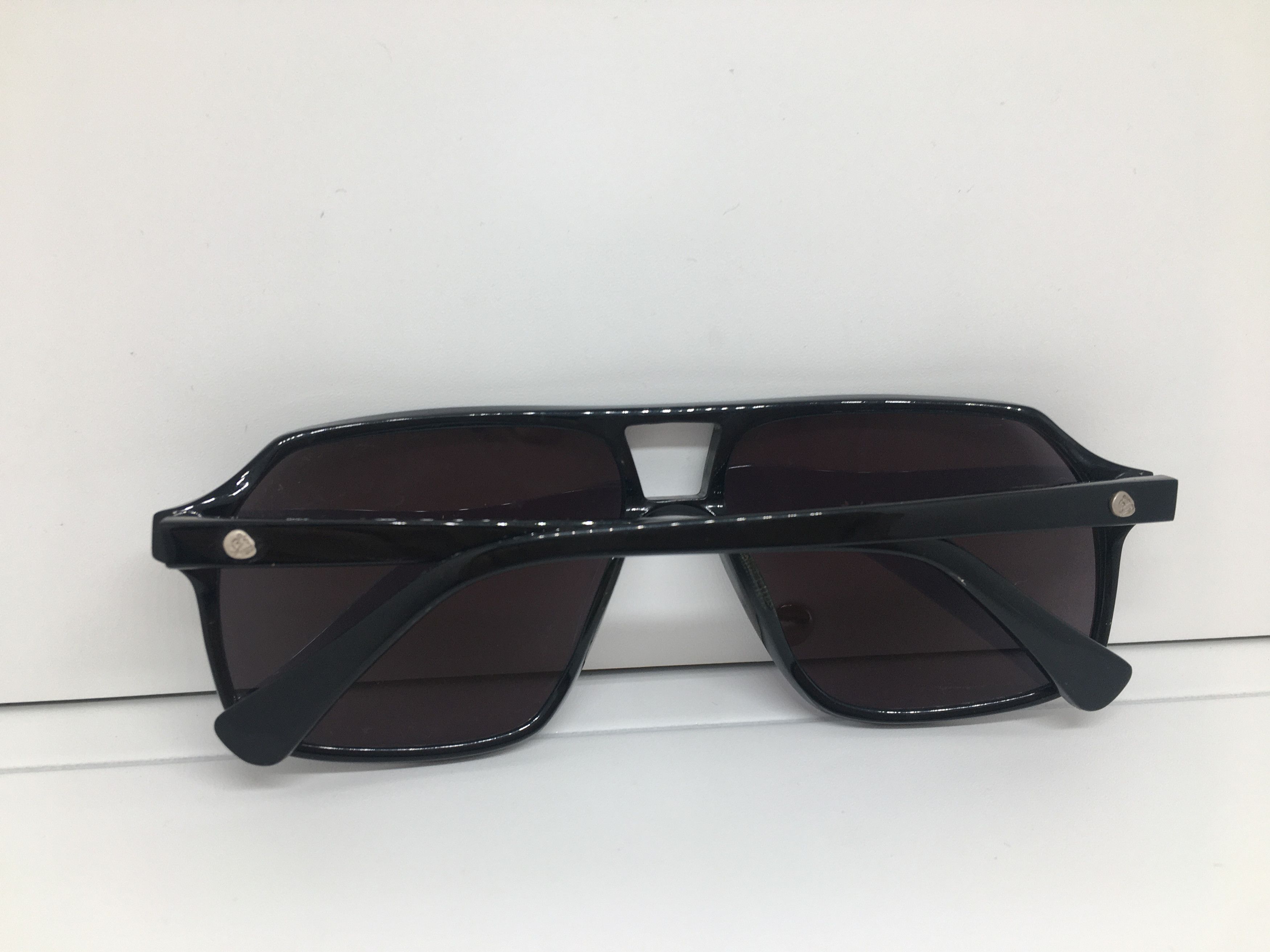 Vintage Vintage Black Aviator Sunglasses Frame Size ONE SIZE - 7 Thumbnail