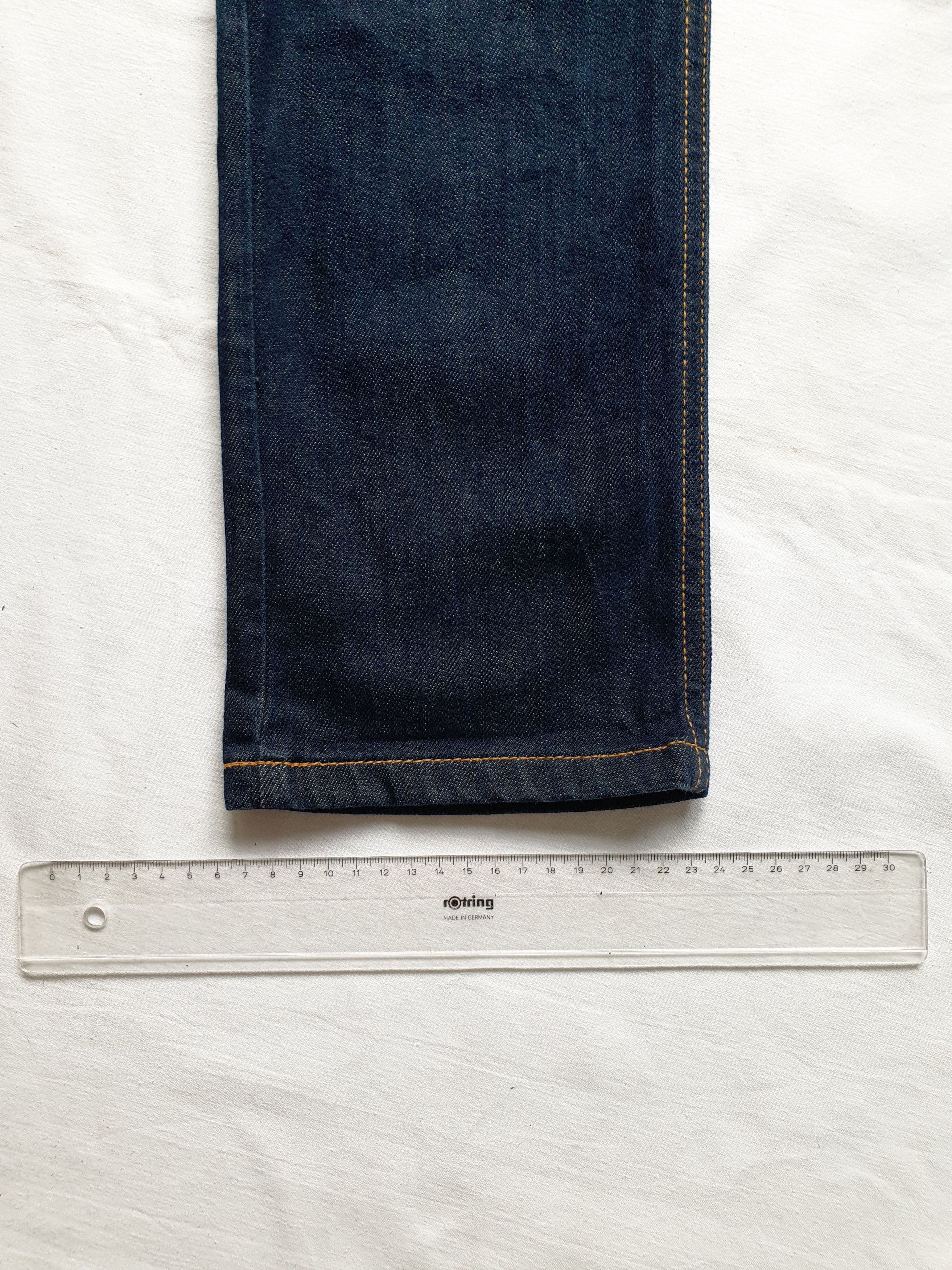 Dolce & Gabbana Vintage Jeans - AUDACIOUS (Y2K, 00s) - Low rise, Slim Fit Size US 30 / EU 46 - 12 Thumbnail