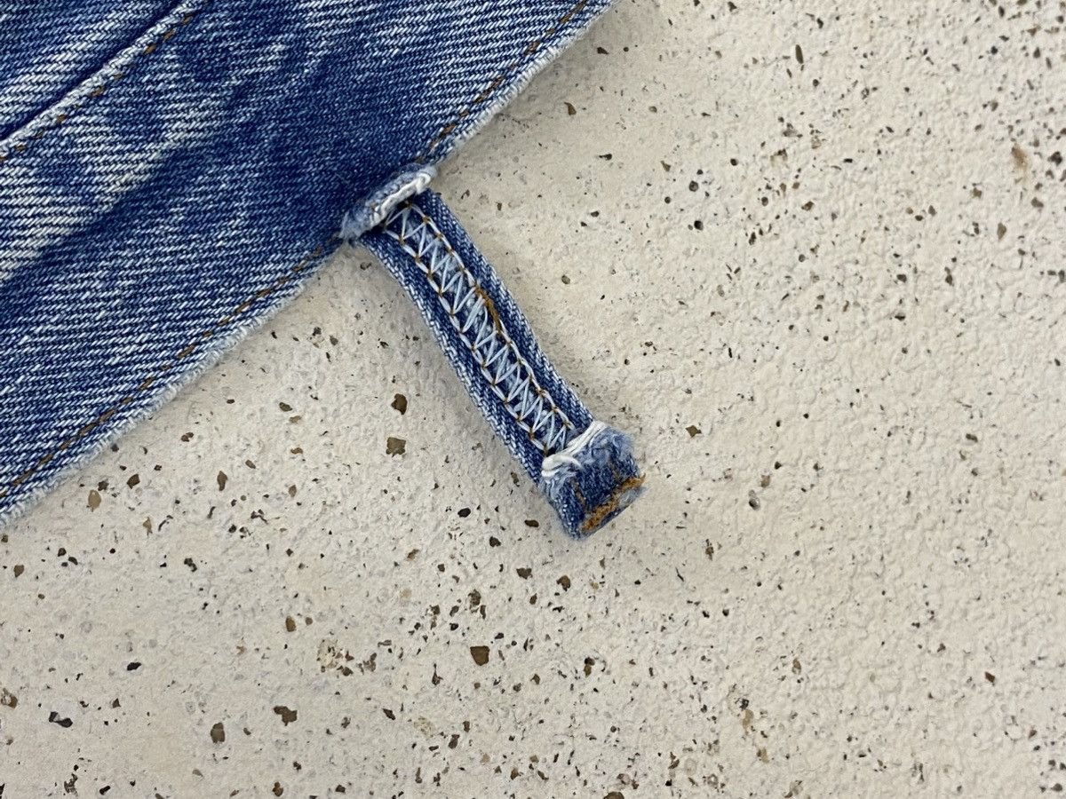 Japanese Brand × Levi's × Vintage Vintage 80s Levis 501 Denim Button Fly 546 Light Blue Size US 30 / EU 46 - 18 Thumbnail