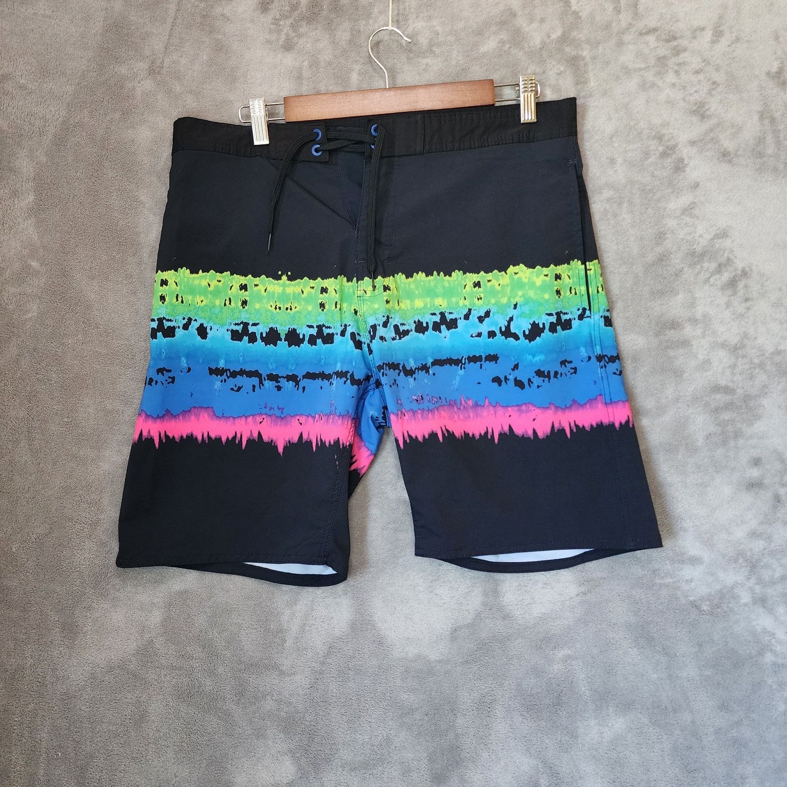 Burnside Burnside Men's Black Board Shorts 32 Size US 32 / EU 48 - 2 Thumbnail