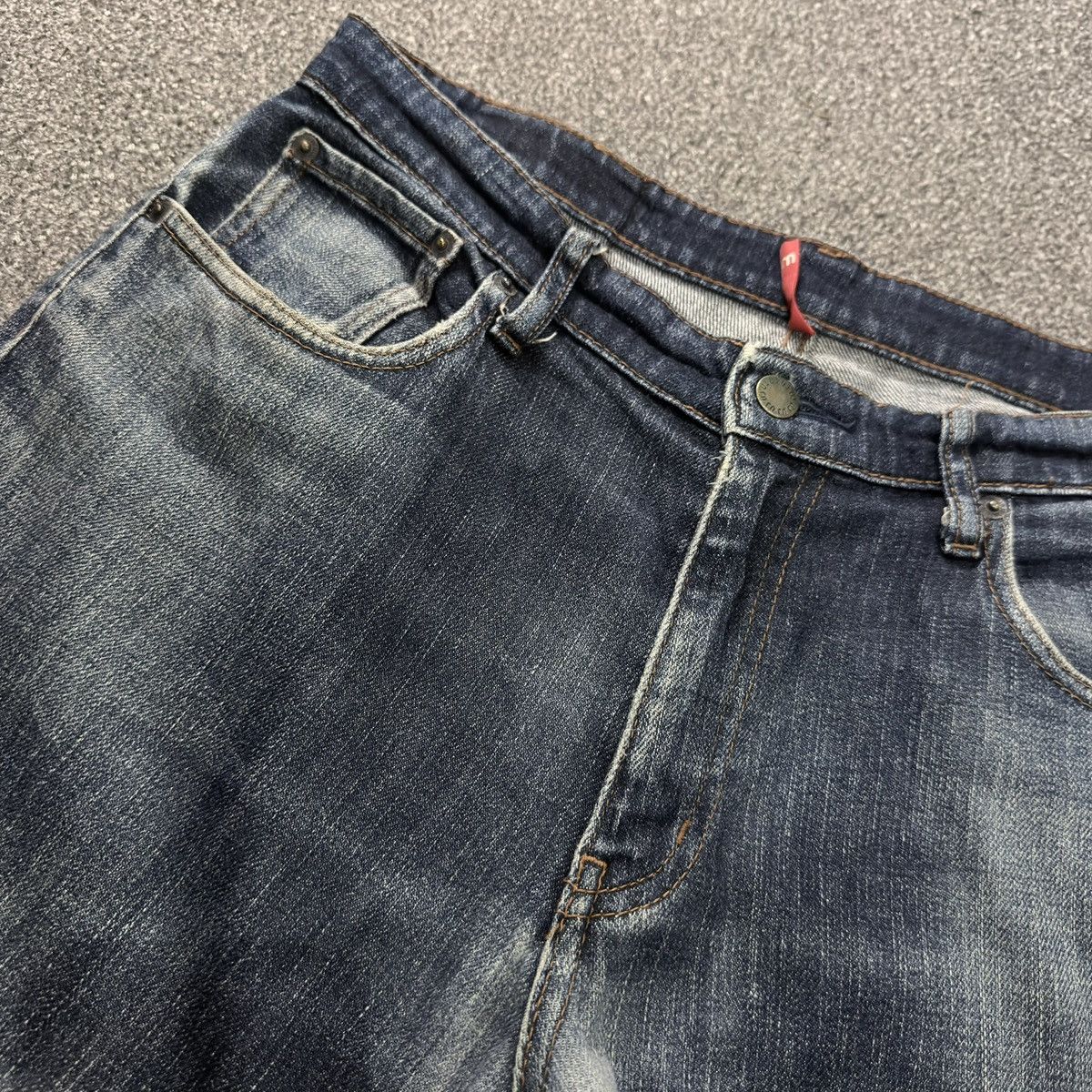 Undercover × Uniqlo 🇯🇵 Archives Japanese Denim Uniqlo S003 UJ Distressed Jeans Size US 32 / EU 48 - 11 Thumbnail