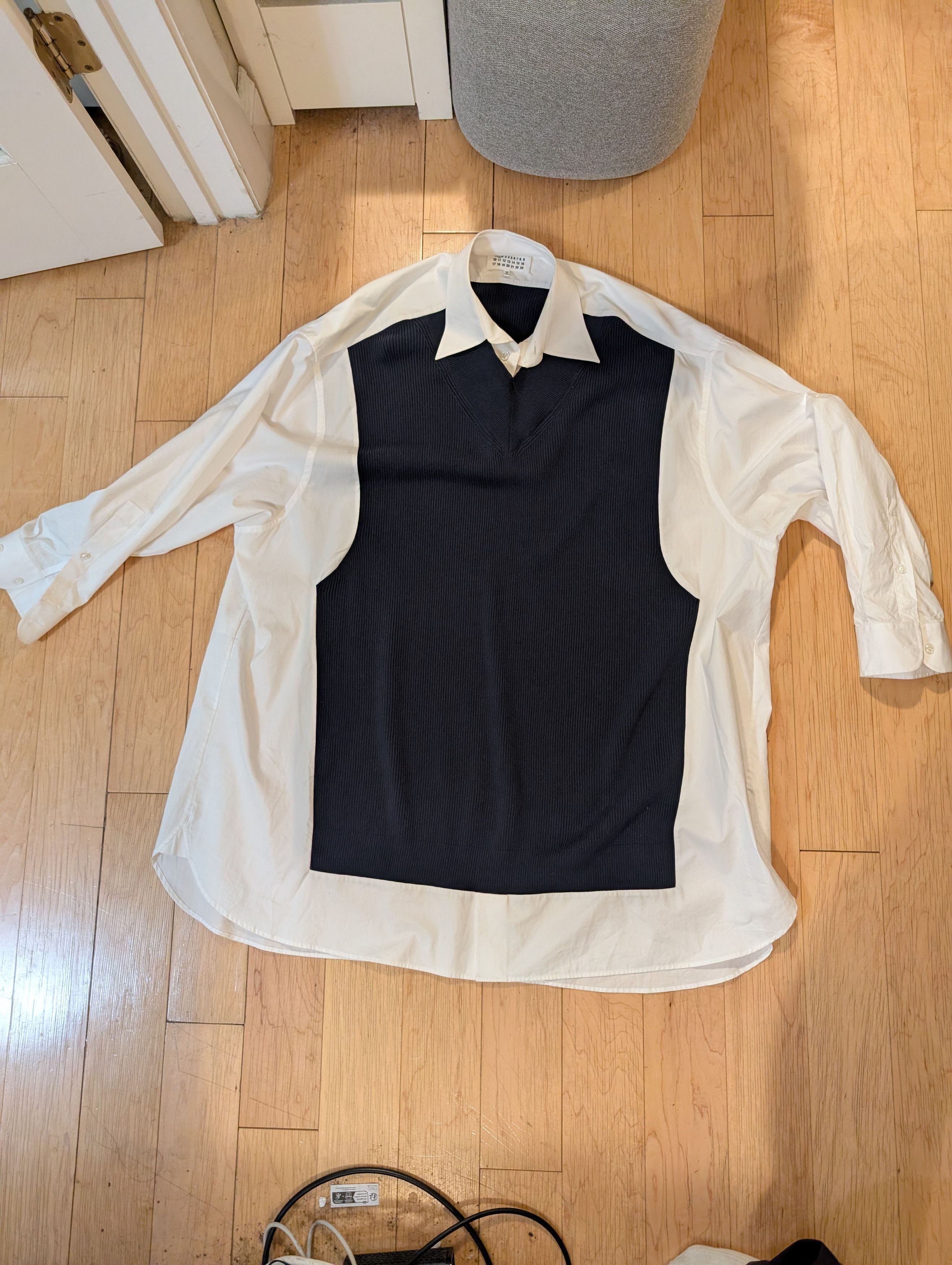 Maison Margiela Maison Margiela Blue Knit Midi Shirt Dress XS Size XS / US 0-2 / IT 36-38 - 1 Thumbnail