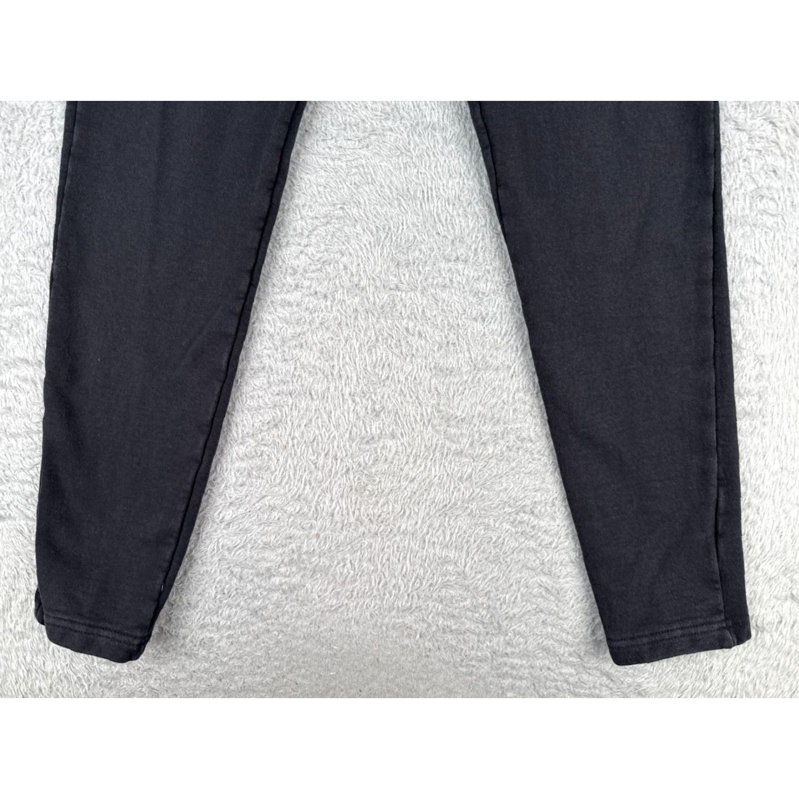 The North Face VINTAGE The North Face Women's Sweatpants XS Black Casual Jersey 90s Tapered Fit Size XS / US 0-2 / IT 36-38 - 2 Thumbnail