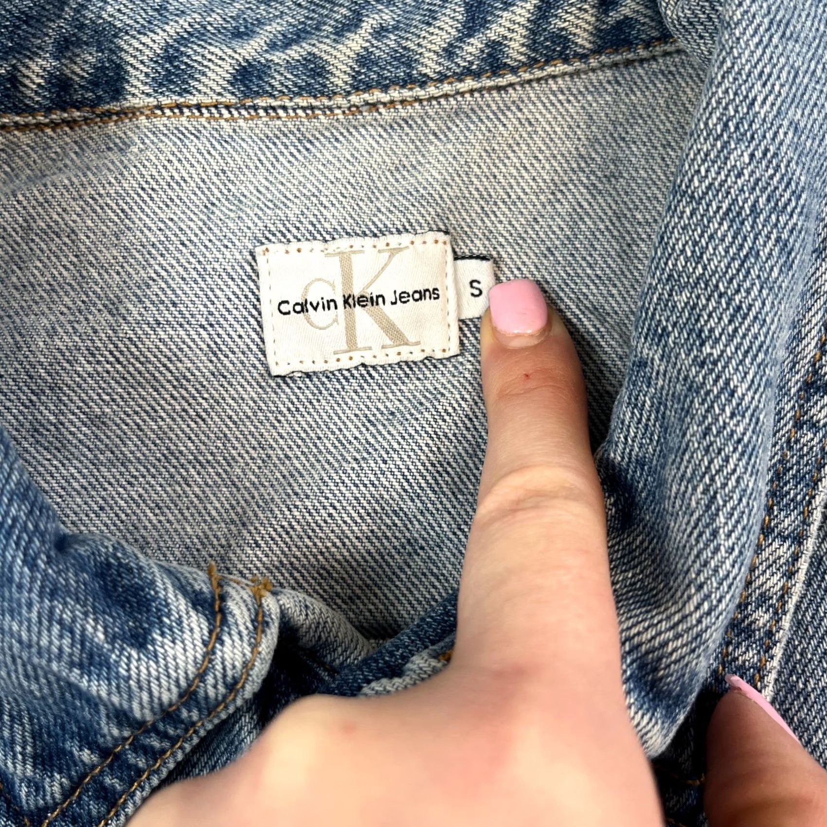 Calvin Klein Calvin Klein Womens Denim Vest Jacket Small UK 6-8 Blue Vintage Y2K 90s Denim Vest Jacket Blue Womens Small UK 6-8 Vintage 90s CK Shirt/Coat? Size S / US 4 / IT 40 - 7 Thumbnail