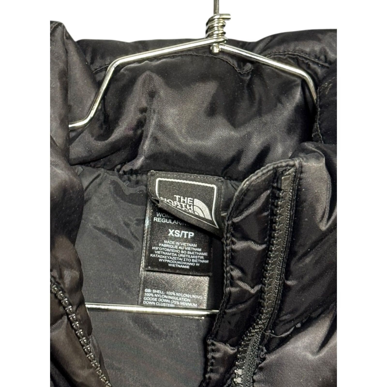 The North Face The North Face 550 Puffer Vest Jacket Womens XS Black Goose Down Outdoor Size XS / US 0-2 / IT 36-38 - 3 Thumbnail