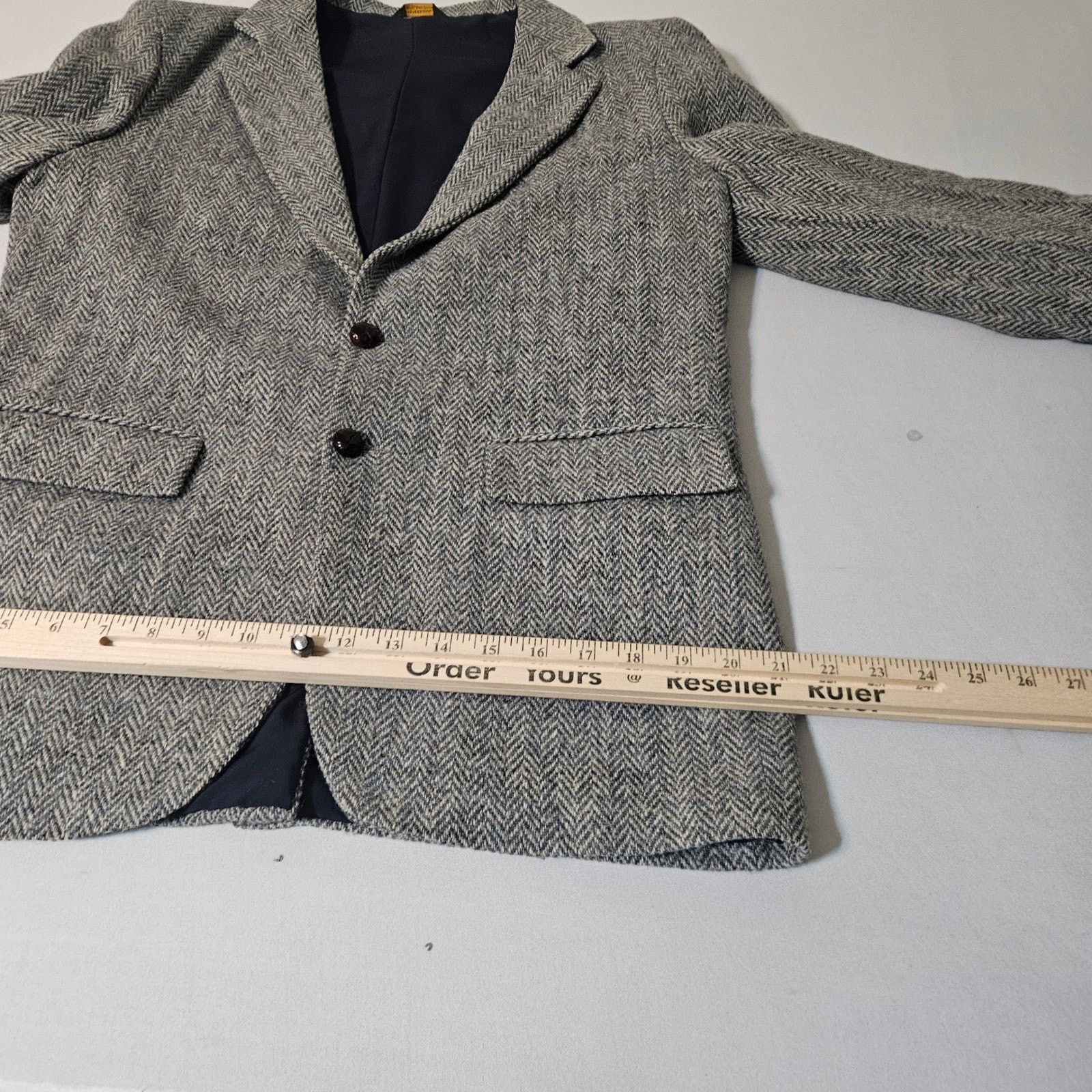 Harris Tweed Harris Tweed Blazer Mens 40 Scottish Wool Herringbone USA Size 40R - 7 Thumbnail