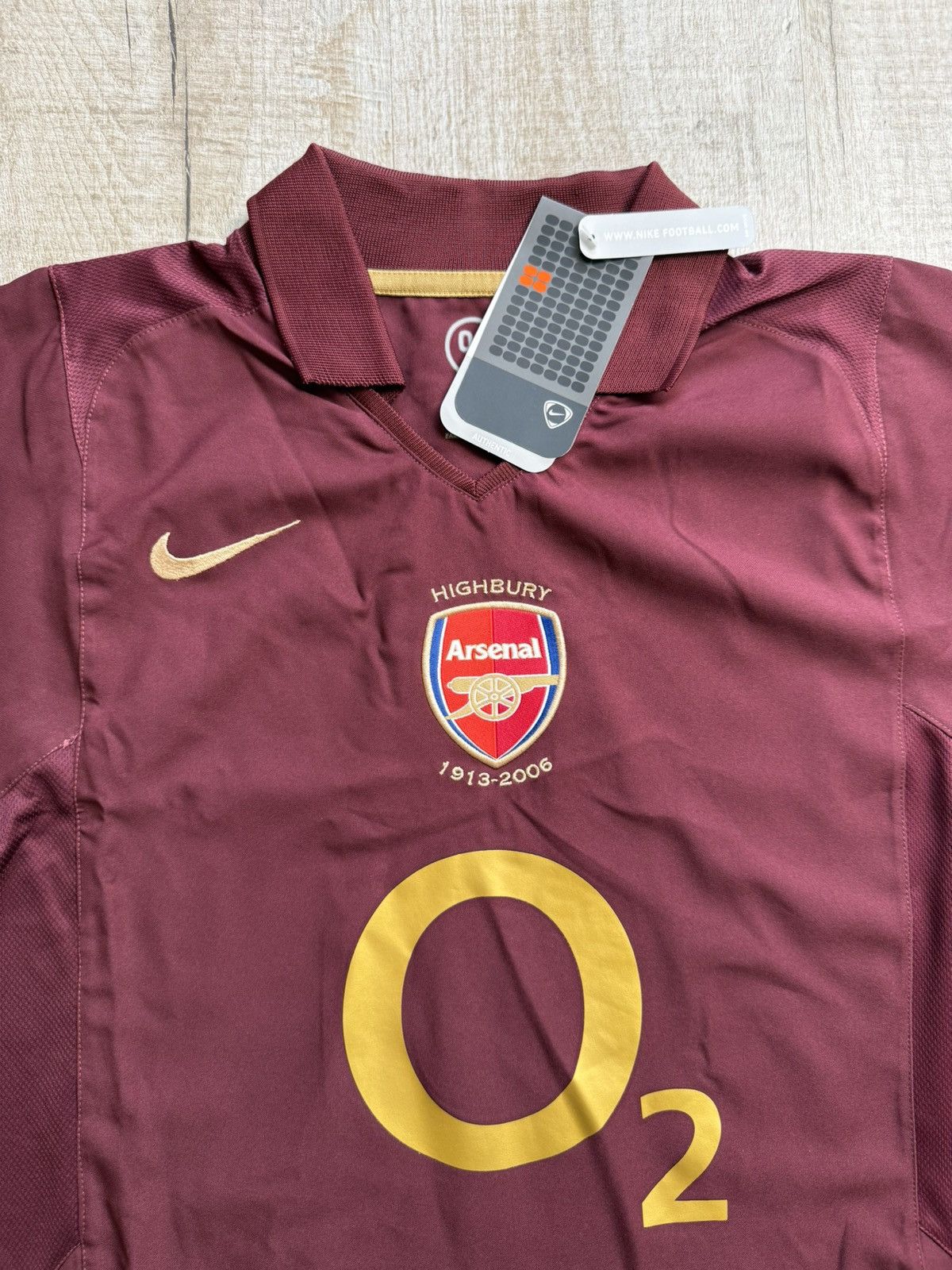 Nike Highbury Arsenal London 2005 2006 home football shirt S Men Size US S / EU 44-46 / 1 - 5 Thumbnail