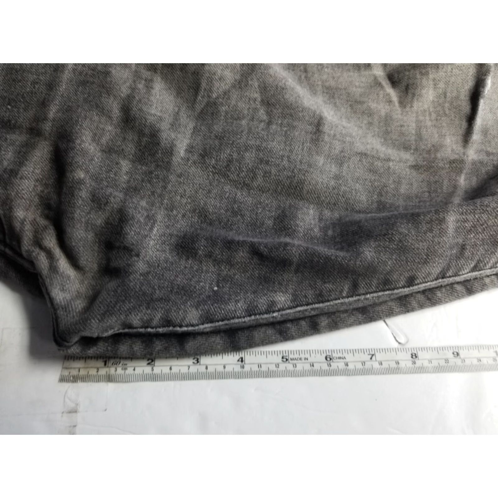 Scotch & Soda Scotch & Soda Jeans Mens 32x32 Gray Button Fly Distressed See Pics Size US 32 / EU 48 - 4 Thumbnail