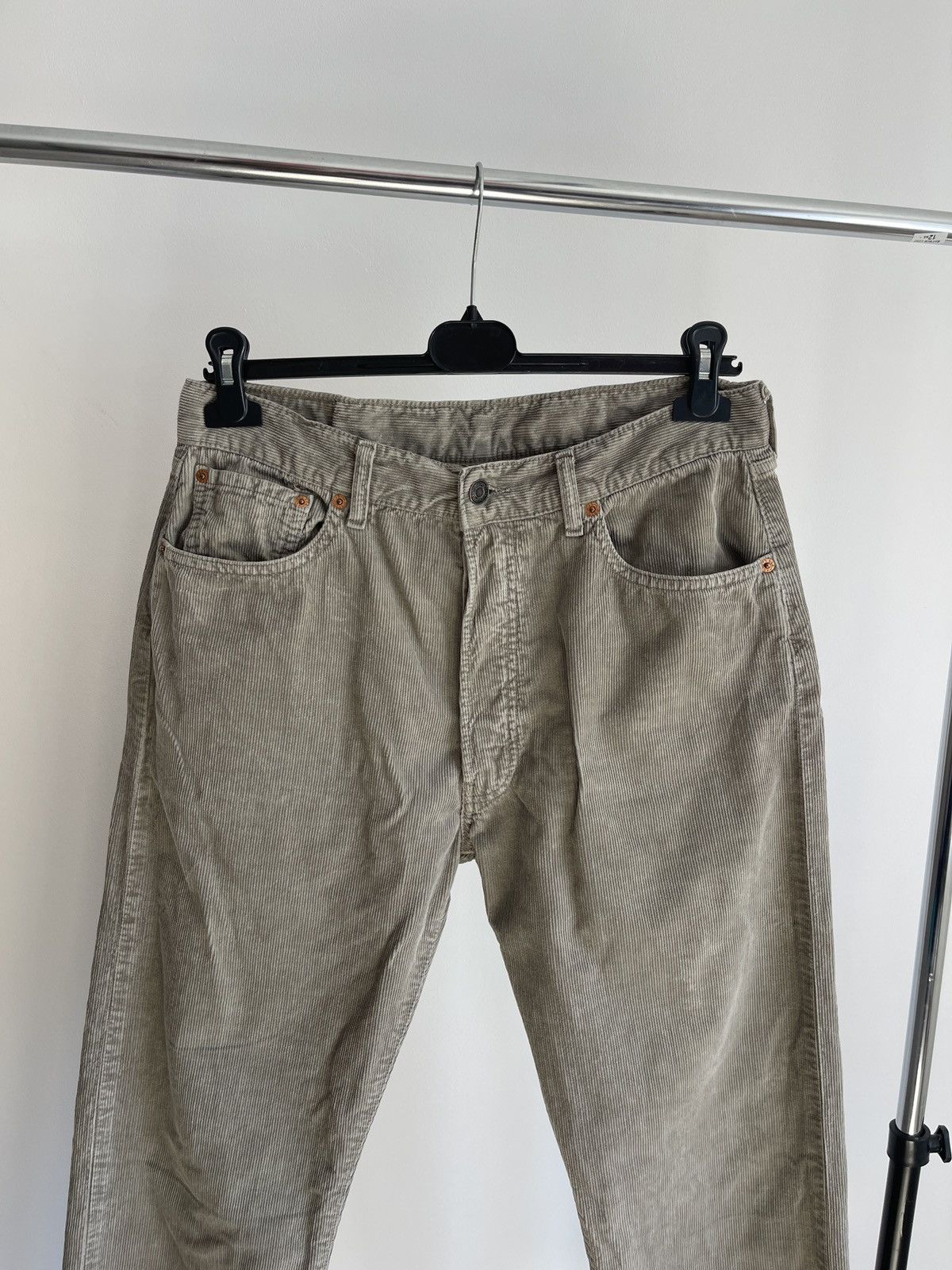 Levi's Vintage Levi’s 551 Velvet Corduroy Pants Jeans Y2K 34/32 Size US 34 / EU 50 - 2 Thumbnail