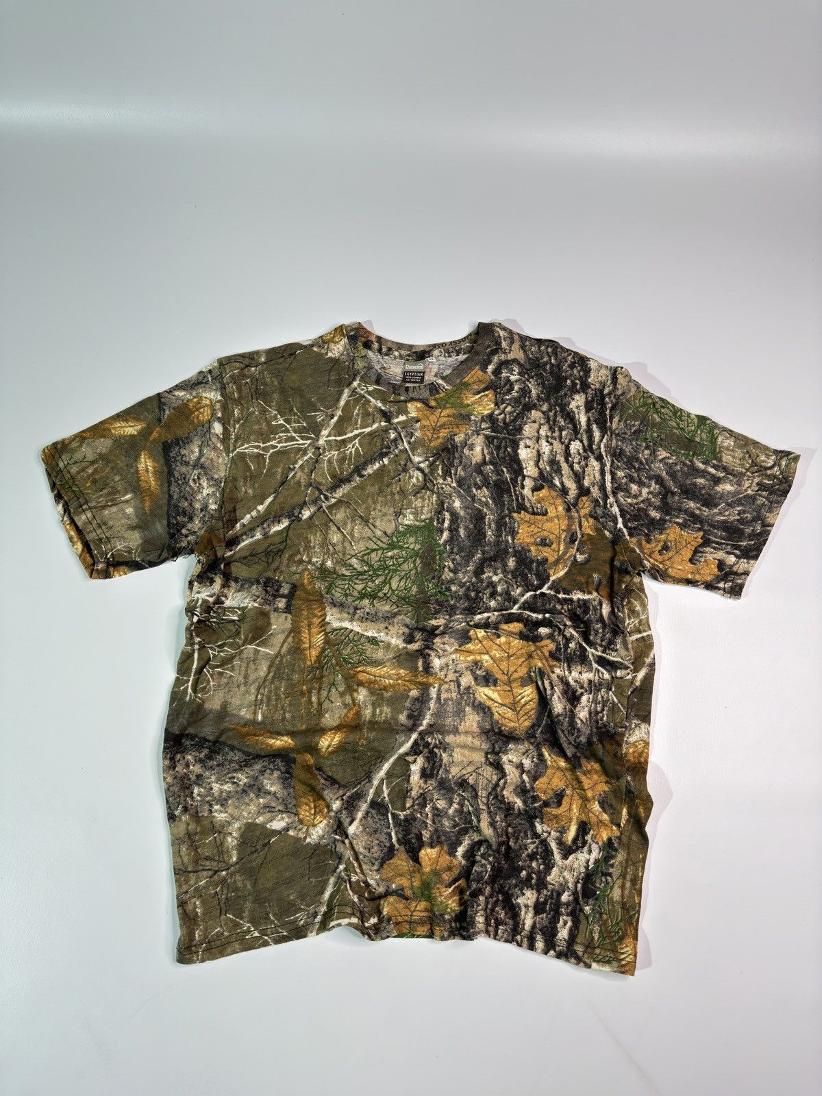 Japanese Brand × Realtree Vintage Realtree tee mossy oaks y2k camo swag drip skater Size US XL / EU 56 / 4 - 2 Thumbnail