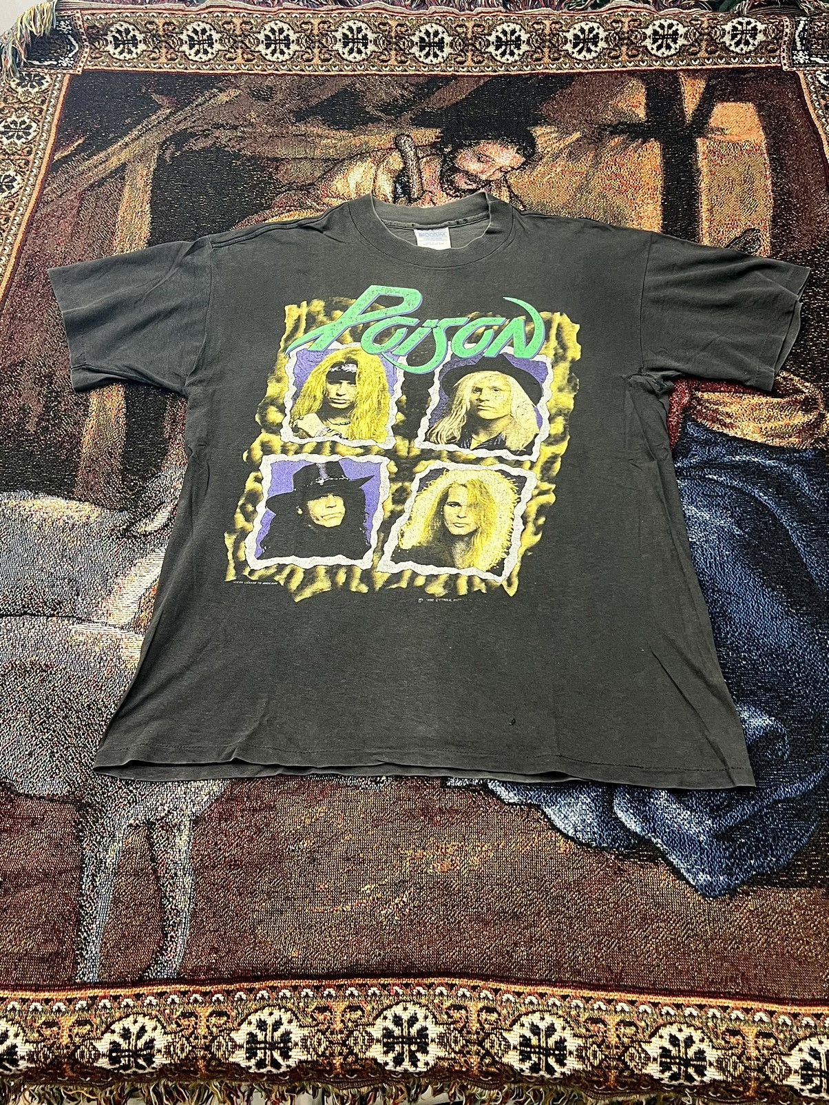 Vintage Poison Flesh & Blood 90-91 Tour Tee Size US L / EU 52-54 / 3 - 1 Thumbnail