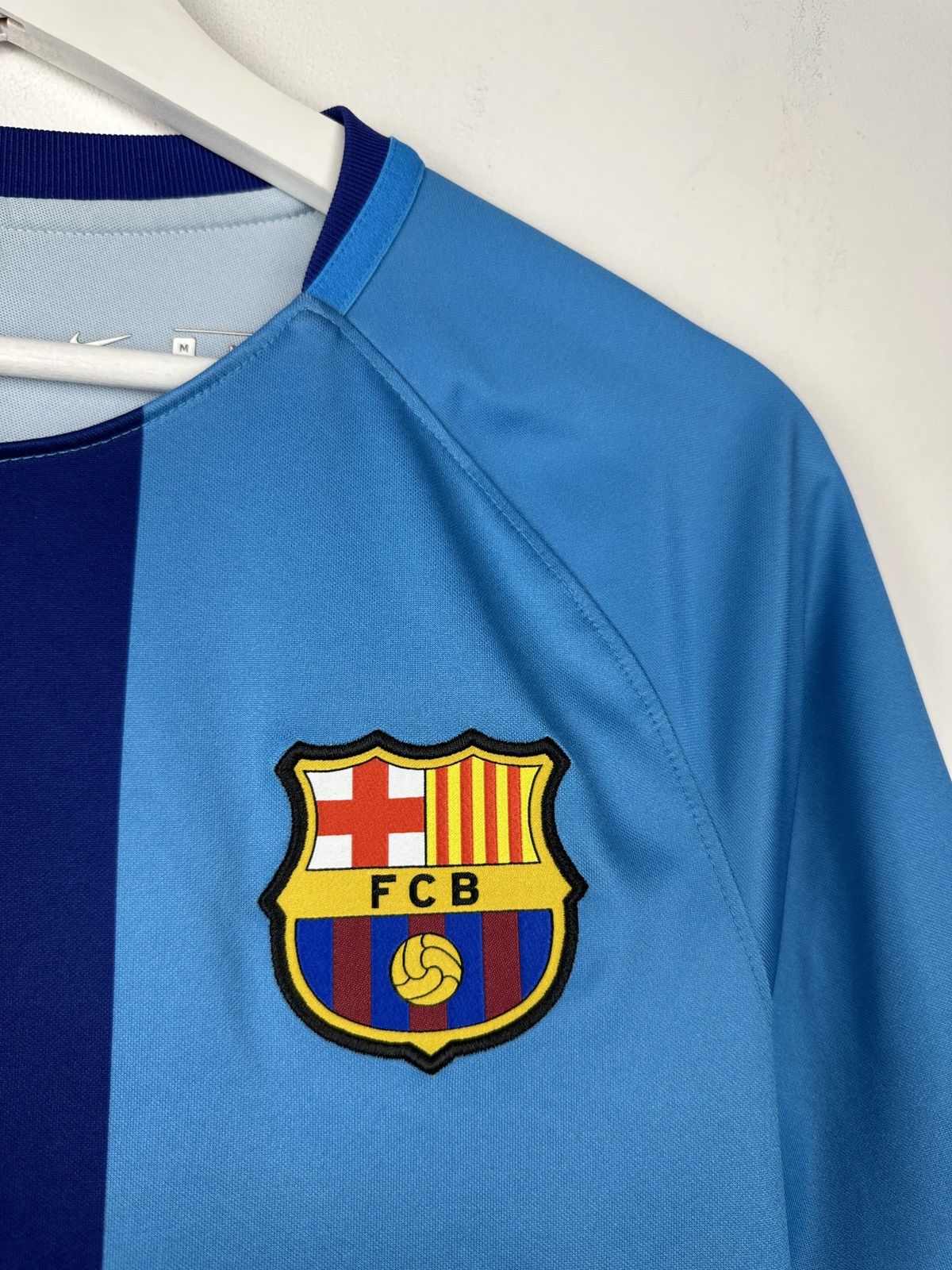Nike Barcelona Soccer Jersey Football Shirt Size US M / EU 48-50 / 2 - 4 Thumbnail