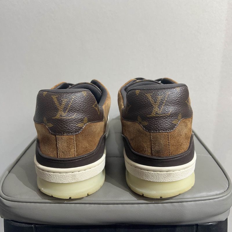 Louis Vuitton Louis Vuitton Casual Low-Top Sneakers for Men -2508 Size US 9.5 / EU 42-43 - 3 Thumbnail