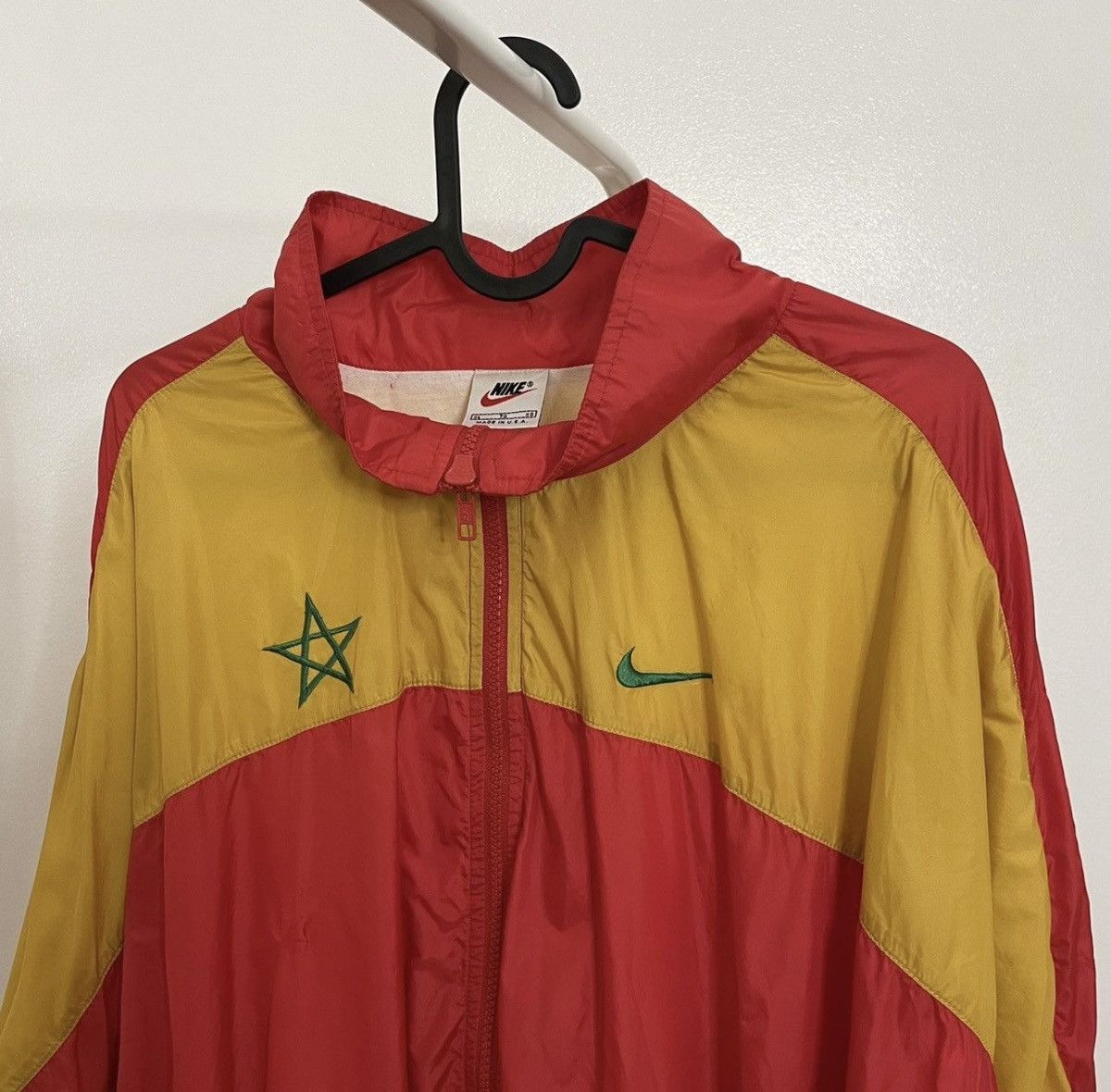 Vintage rare vintage usa-made nike morocco 1999 windbreaker Size US XL / EU 56 / 4 - 8 Thumbnail