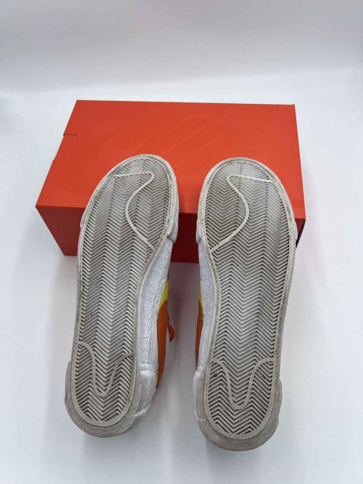 Nike × Sacai Nike Blazer Low Sacai White Magma Orange Size US 10 / EU 43 - 5 Thumbnail