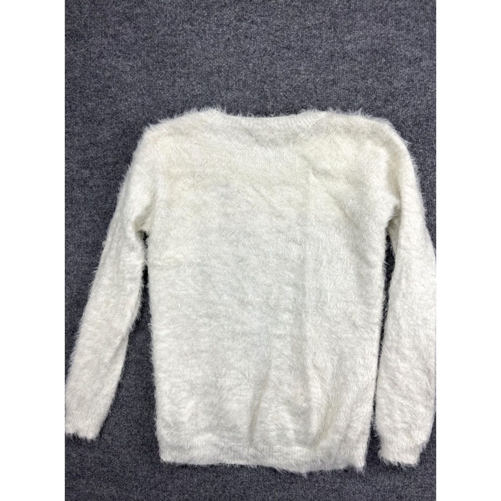 Vintage P.J. Salvage Sweater Womens Small White Black Heart Fuzzy Eyelash Knit Pullover Size S / US 4 / IT 40 - 7 Thumbnail