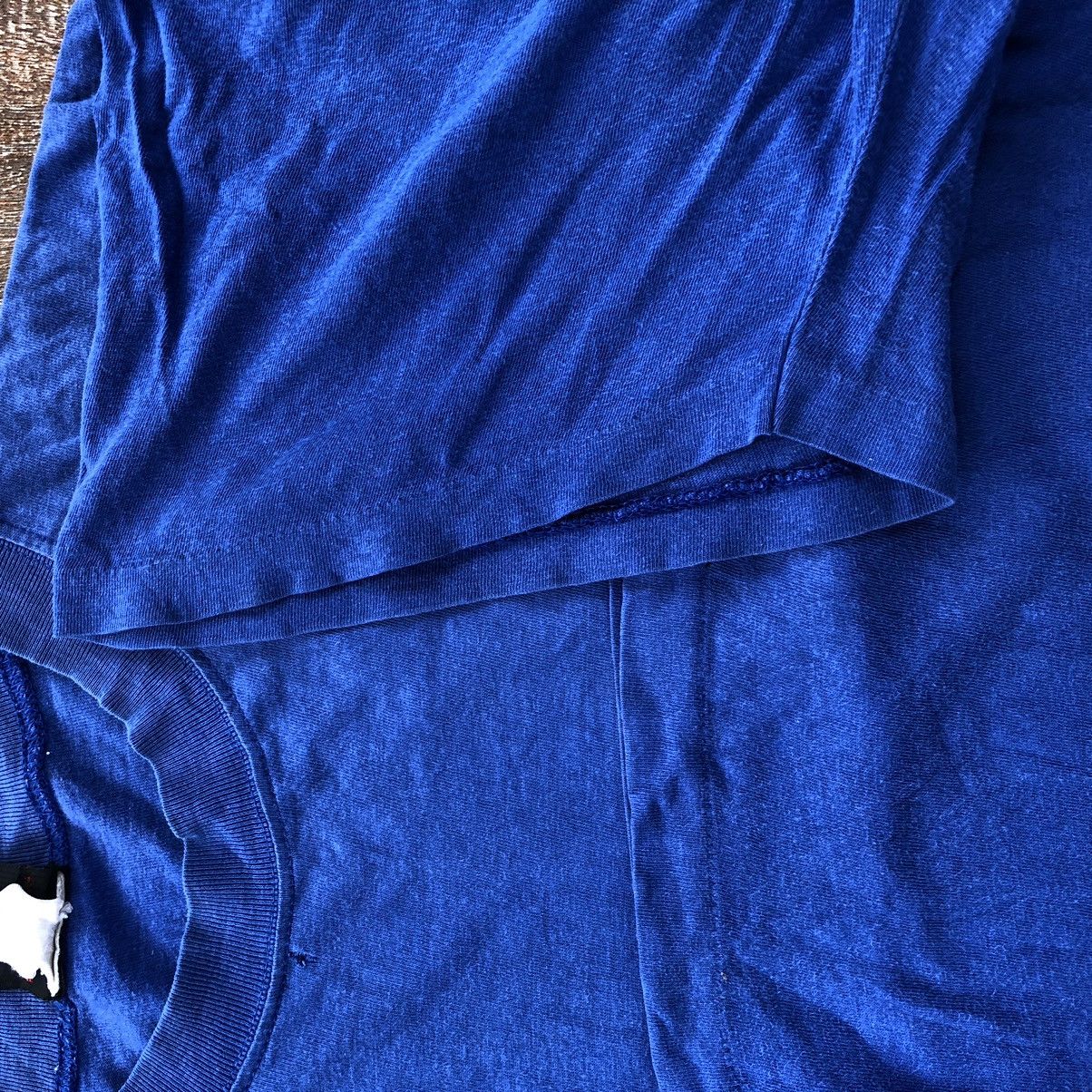 Vintage Vintage Thrashed Faded Nike Single Stitch Rare T Shirt Size US L / EU 52-54 / 3 - 9 Thumbnail