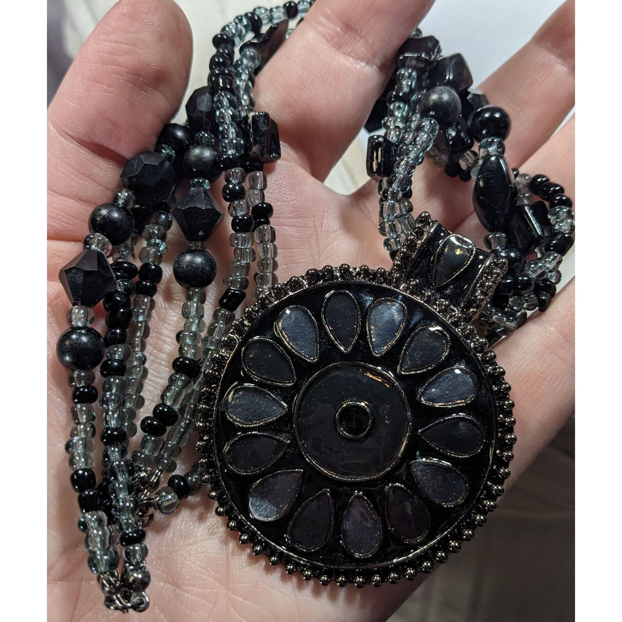 Other Black And Grey Multilayer Beaded Floral Medallion Pendant Ne Size ONE SIZE - 5 Thumbnail